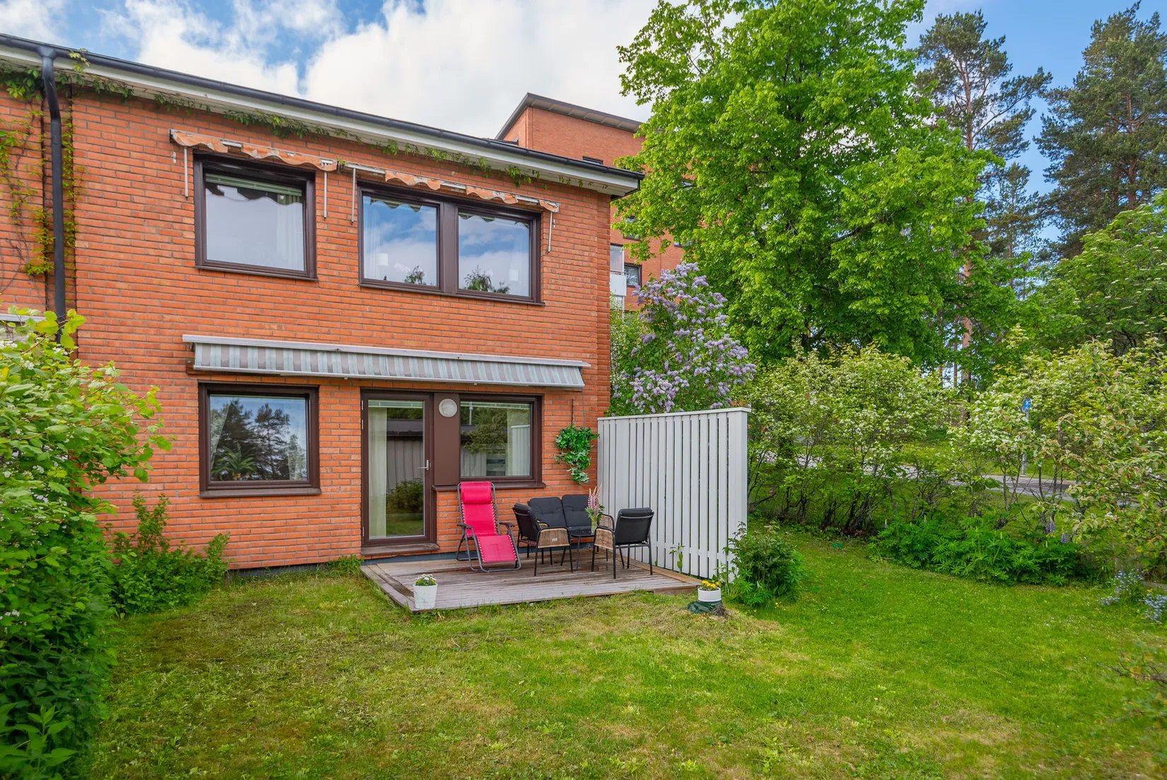 Radhus, Visbyvägen 10, Granloholm, Sundsvall