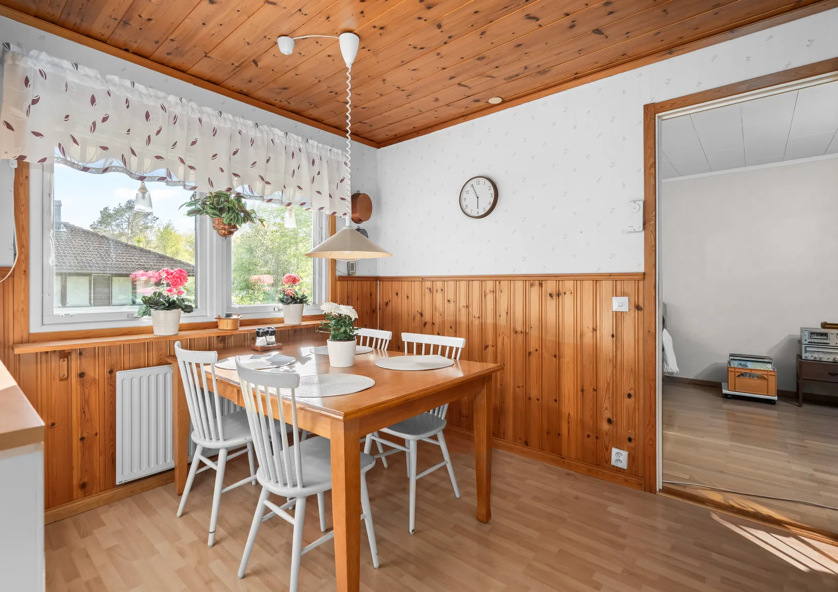 Villa, Alabastergatan 10, Södra Björksätra, Sandviken