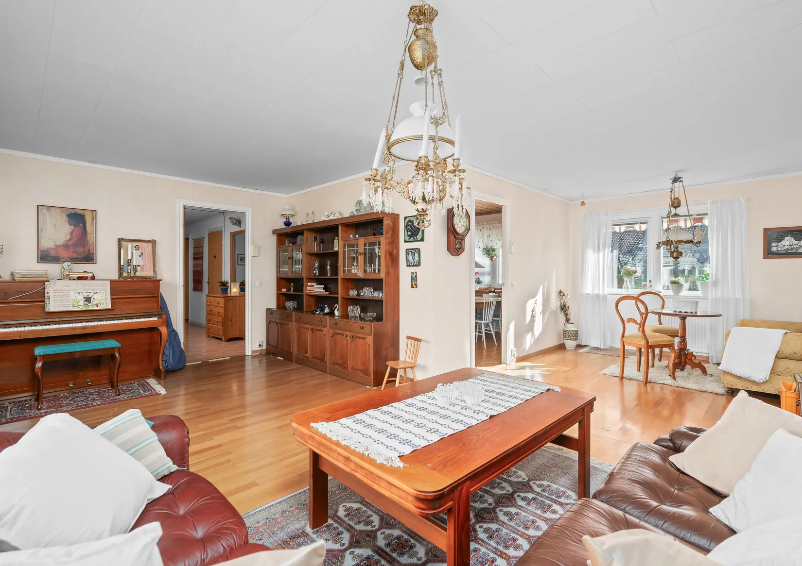 Villa, Alabastergatan 10, Södra Björksätra, Sandviken