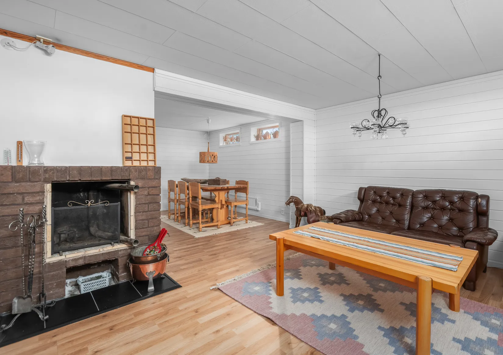 Villa, Alabastergatan 10, Södra Björksätra, Sandviken