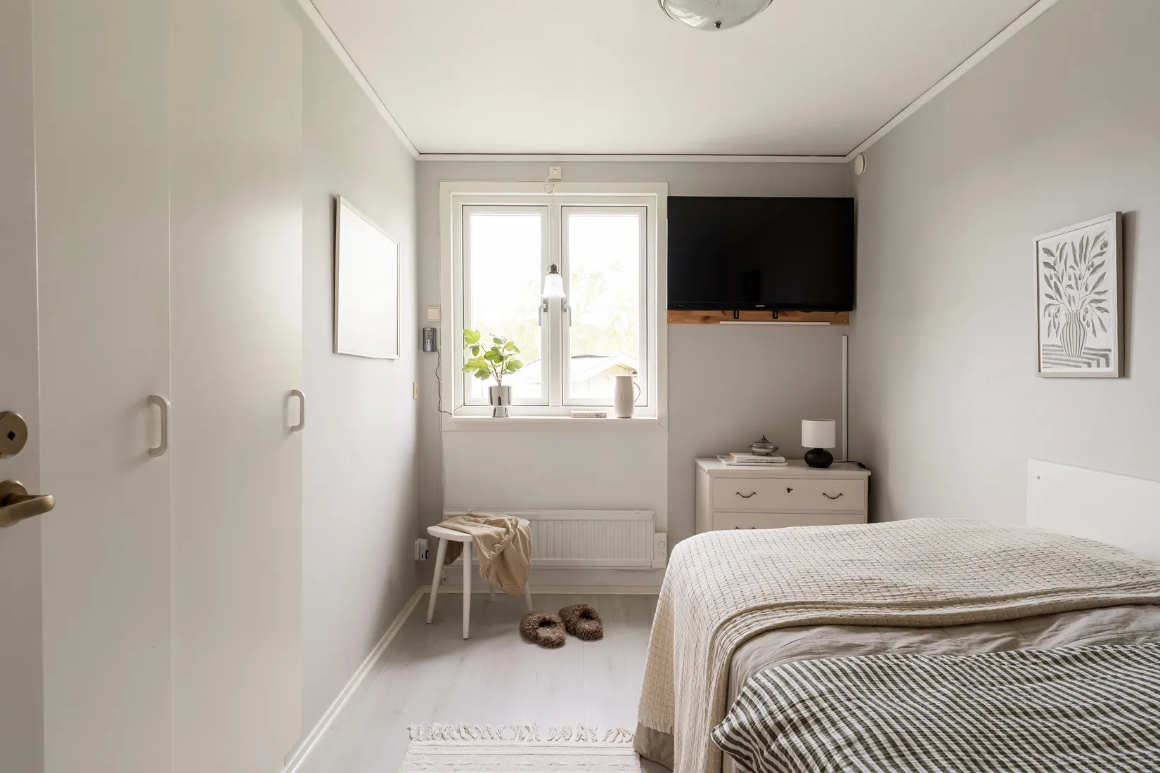 Villa, Granvägen 2, Västerlanda, Lilla Edet