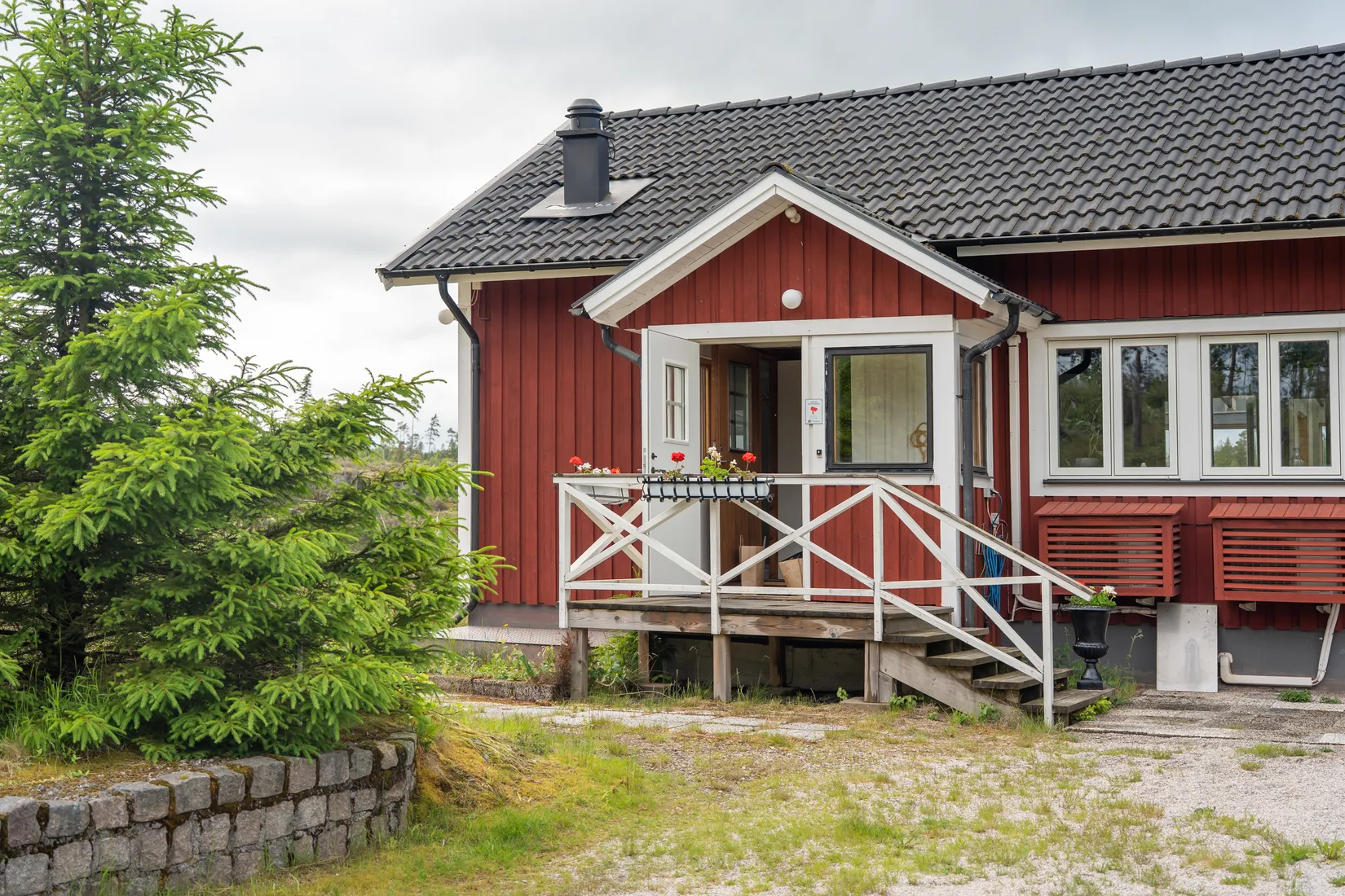 Villa, Granvägen 2, Västerlanda, Lilla Edet