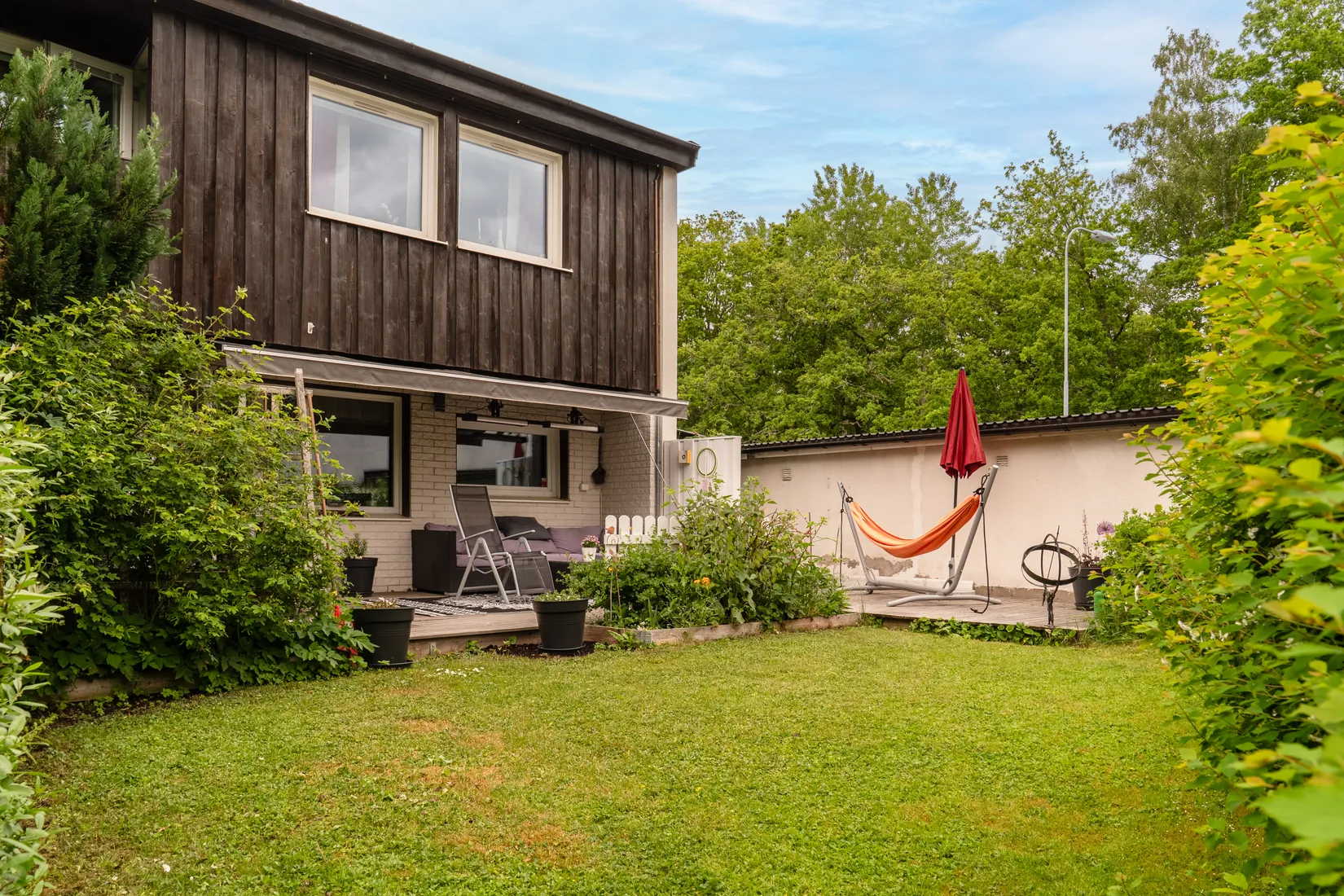 Radhus, Nåttarövägen 1, Högdalen, Stockholm