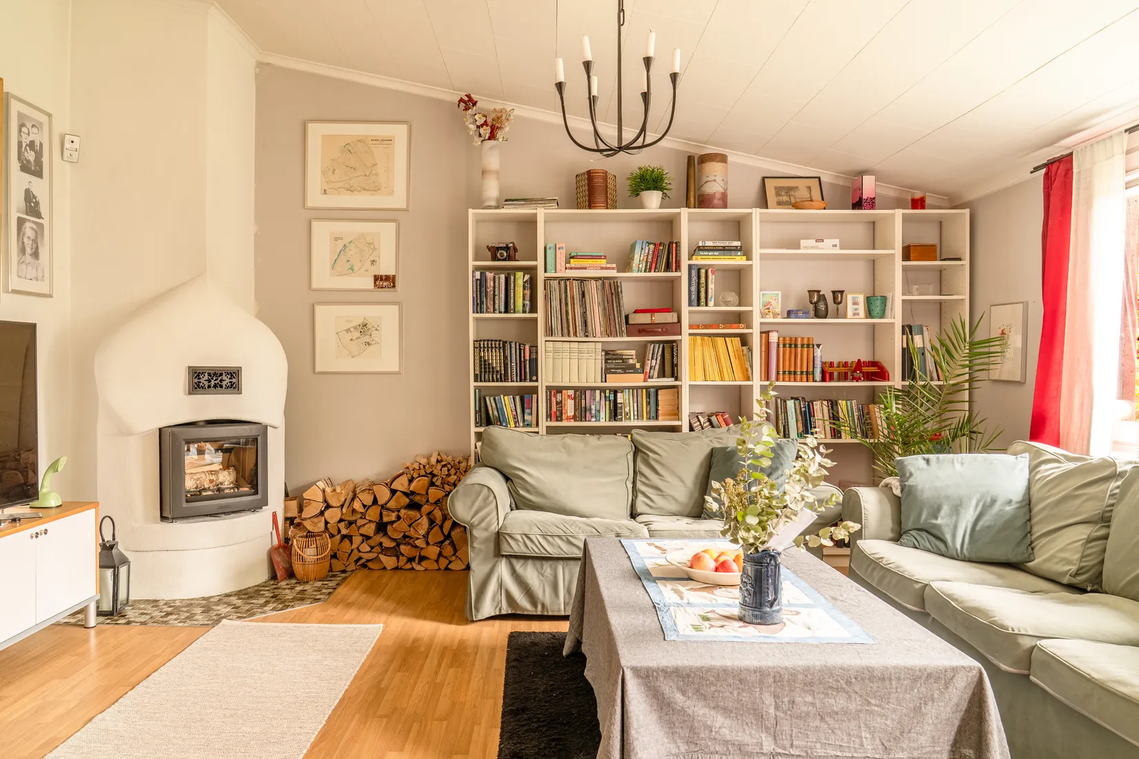 Radhus, Nåttarövägen 1, Högdalen, Stockholm