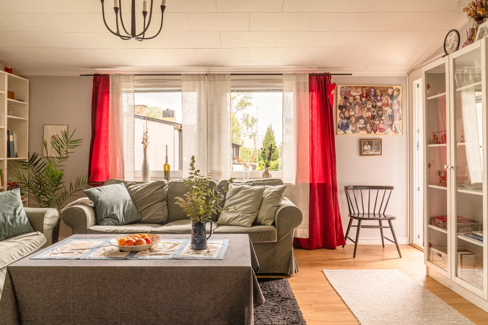 Radhus, Nåttarövägen 1, Högdalen, Stockholm