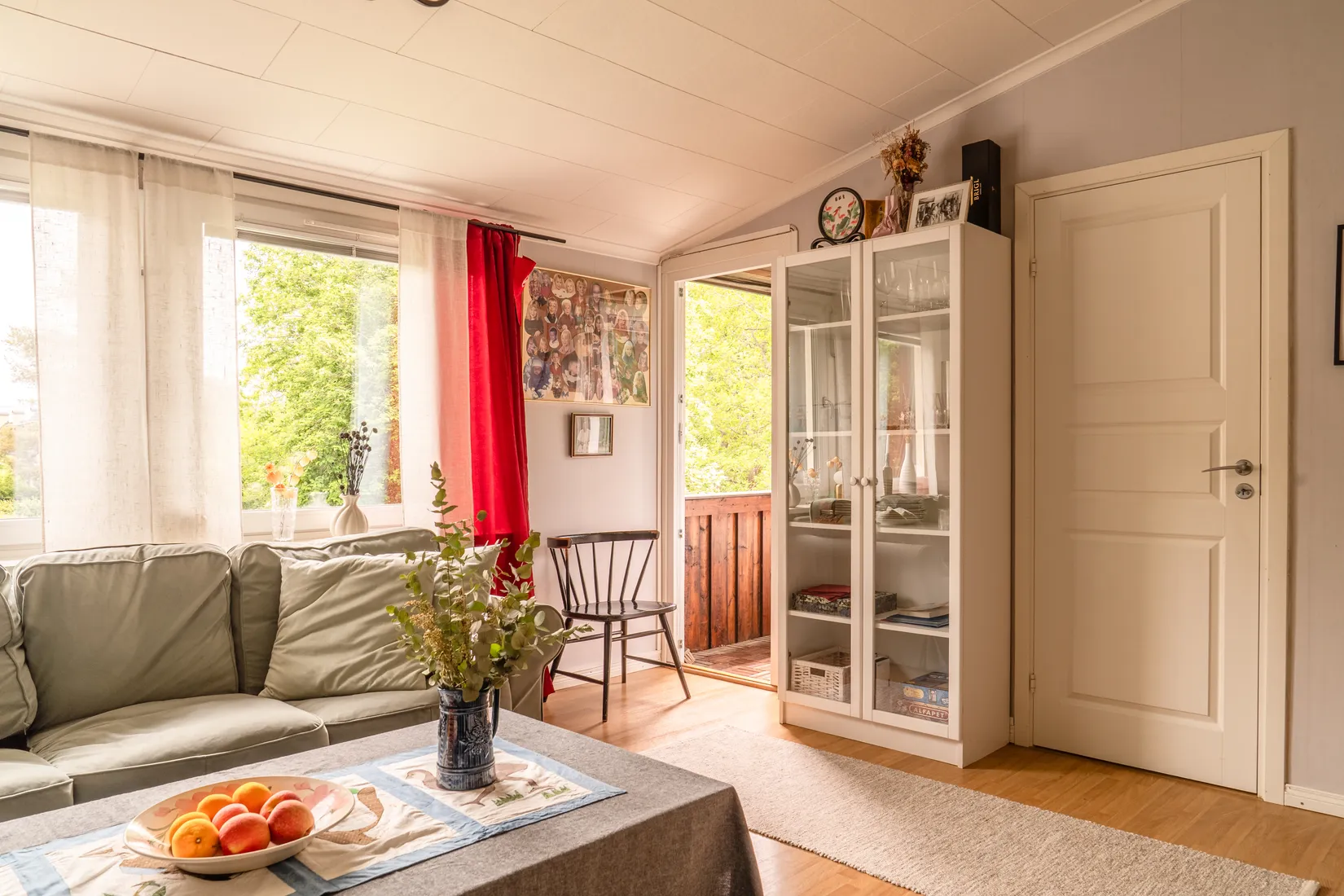 Radhus, Nåttarövägen 1, Högdalen, Stockholm