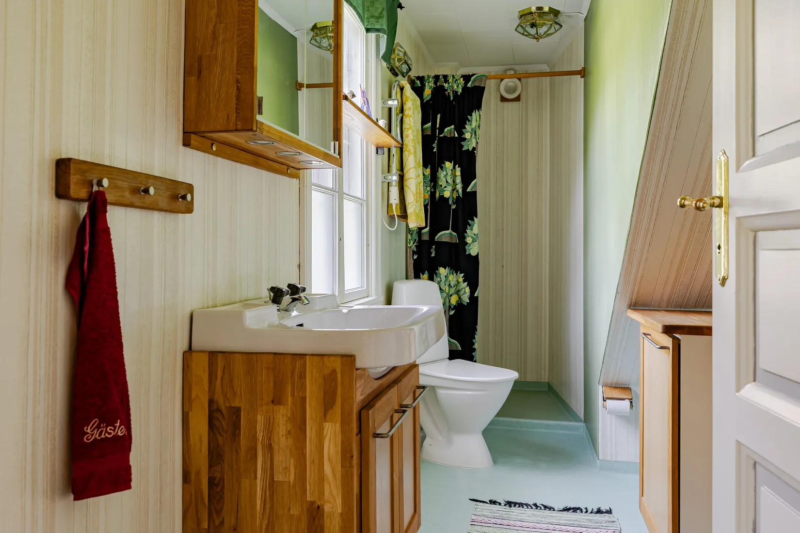 Villa, Jakobslundsvägen 1, Björkfors, Kinda