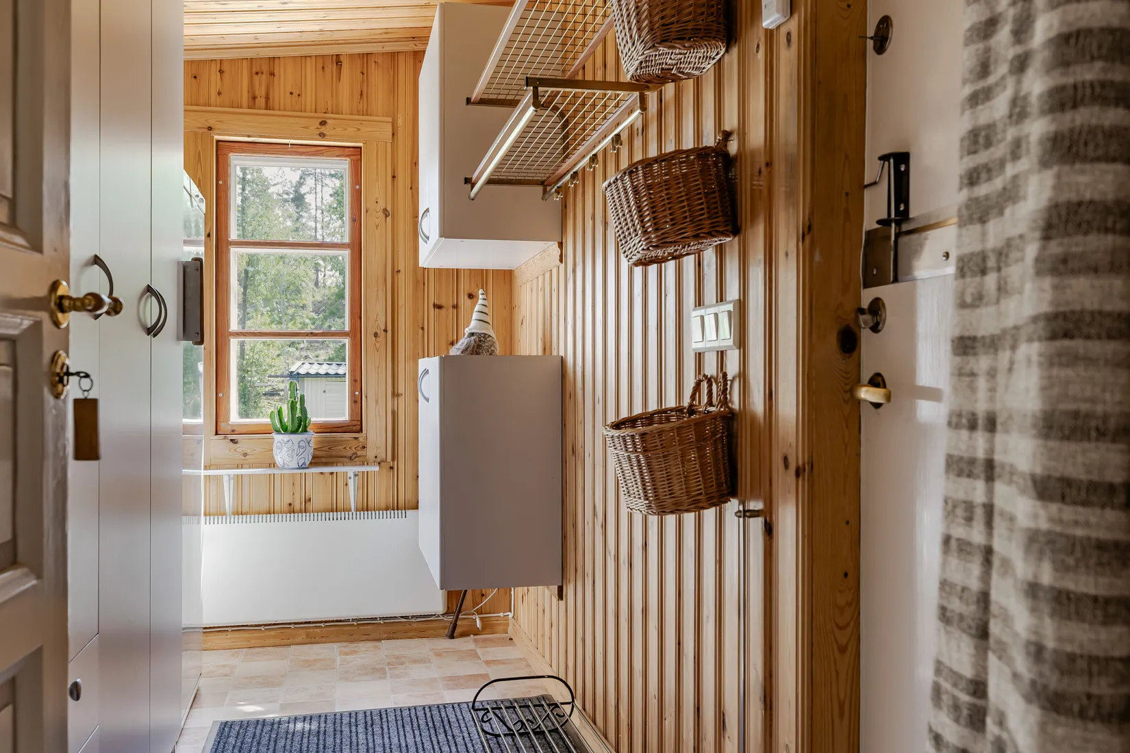 Villa, Jakobslundsvägen 1, Björkfors, Kinda
