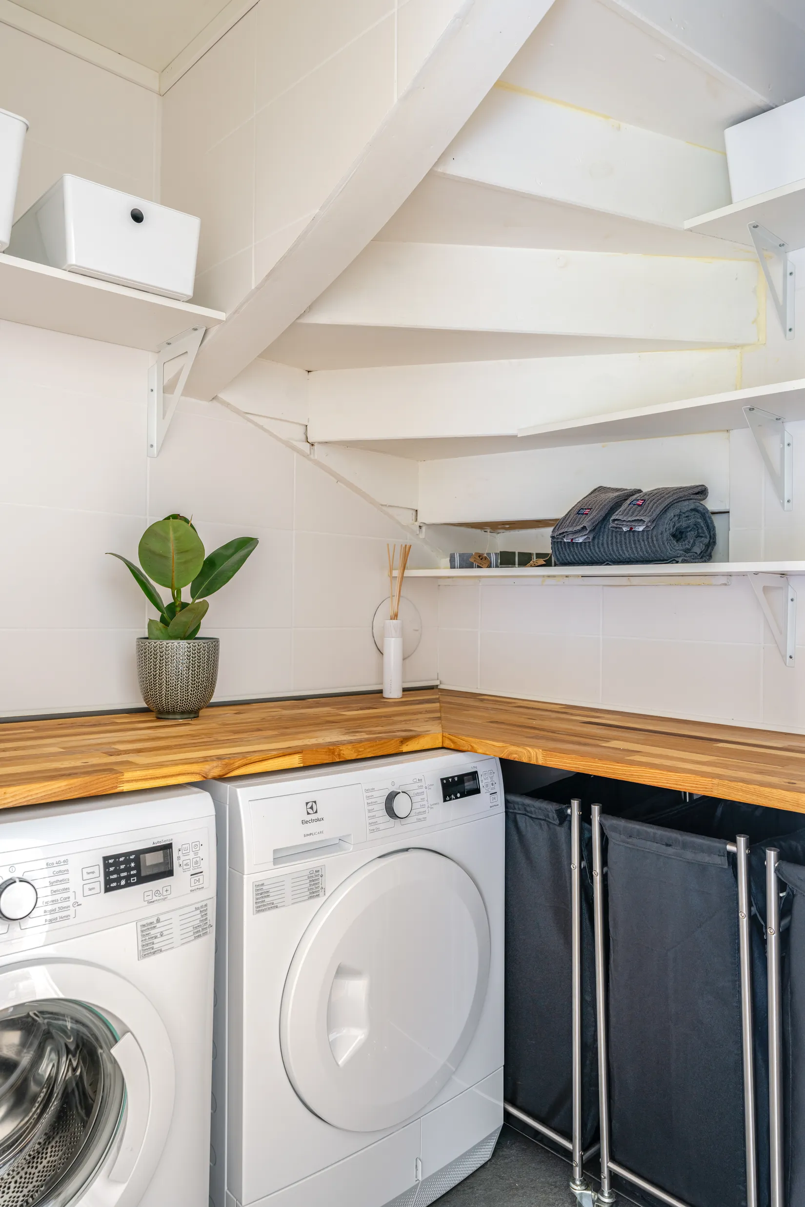 Villa, Radhus, Kanalvägen 14F, Sollentuna - Töjnan, Sollentuna