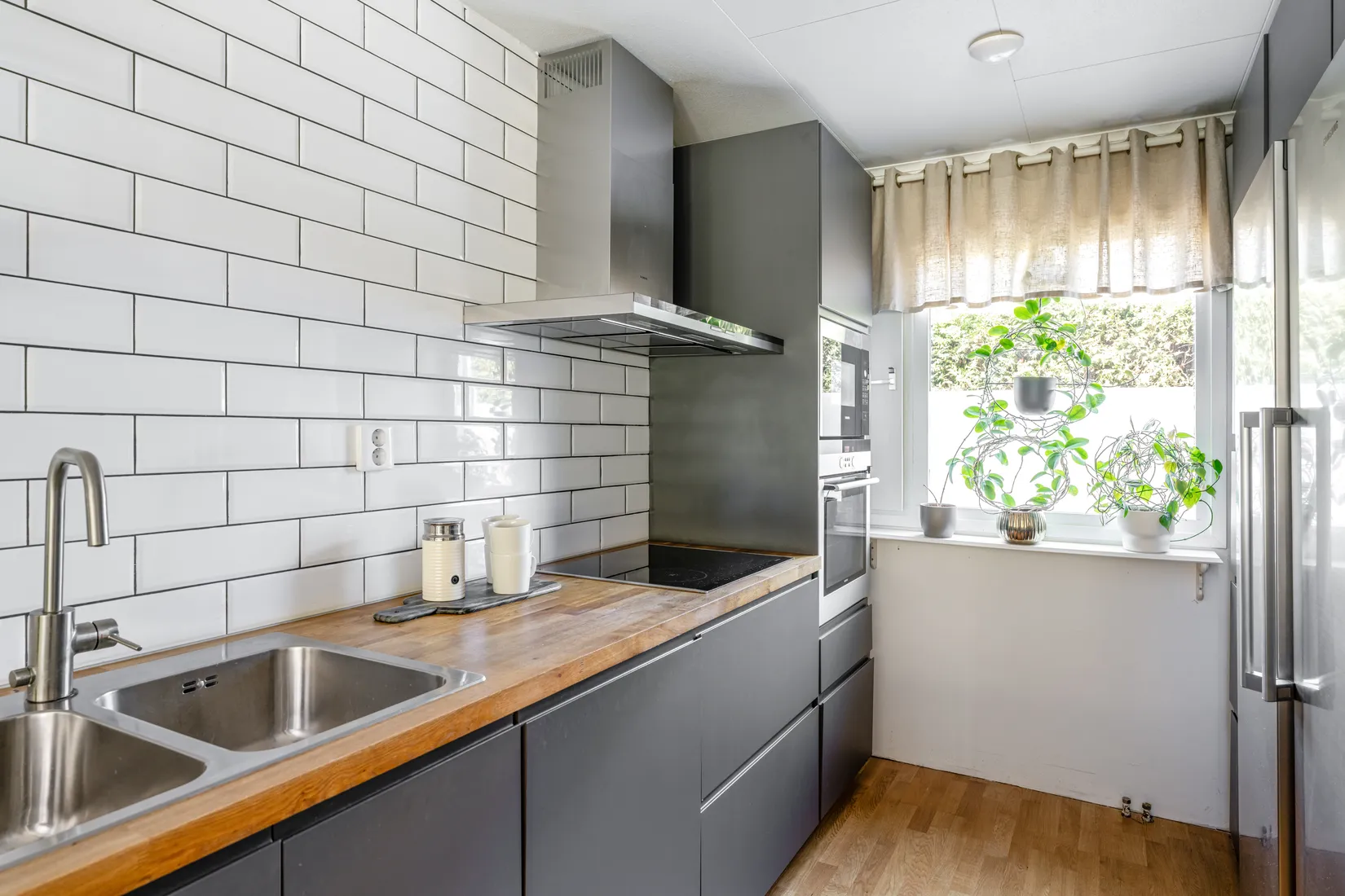 Villa, Radhus, Kanalvägen 14F, Sollentuna - Töjnan, Sollentuna