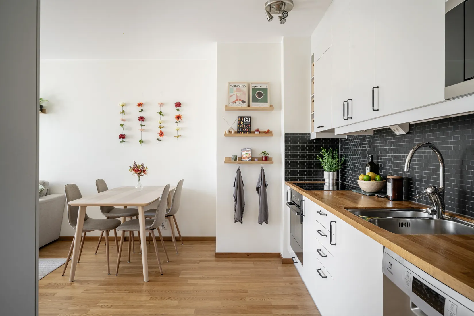 Bostadsrätt, Lotta Svärds Gränd 14, Fruängen, Stockholm