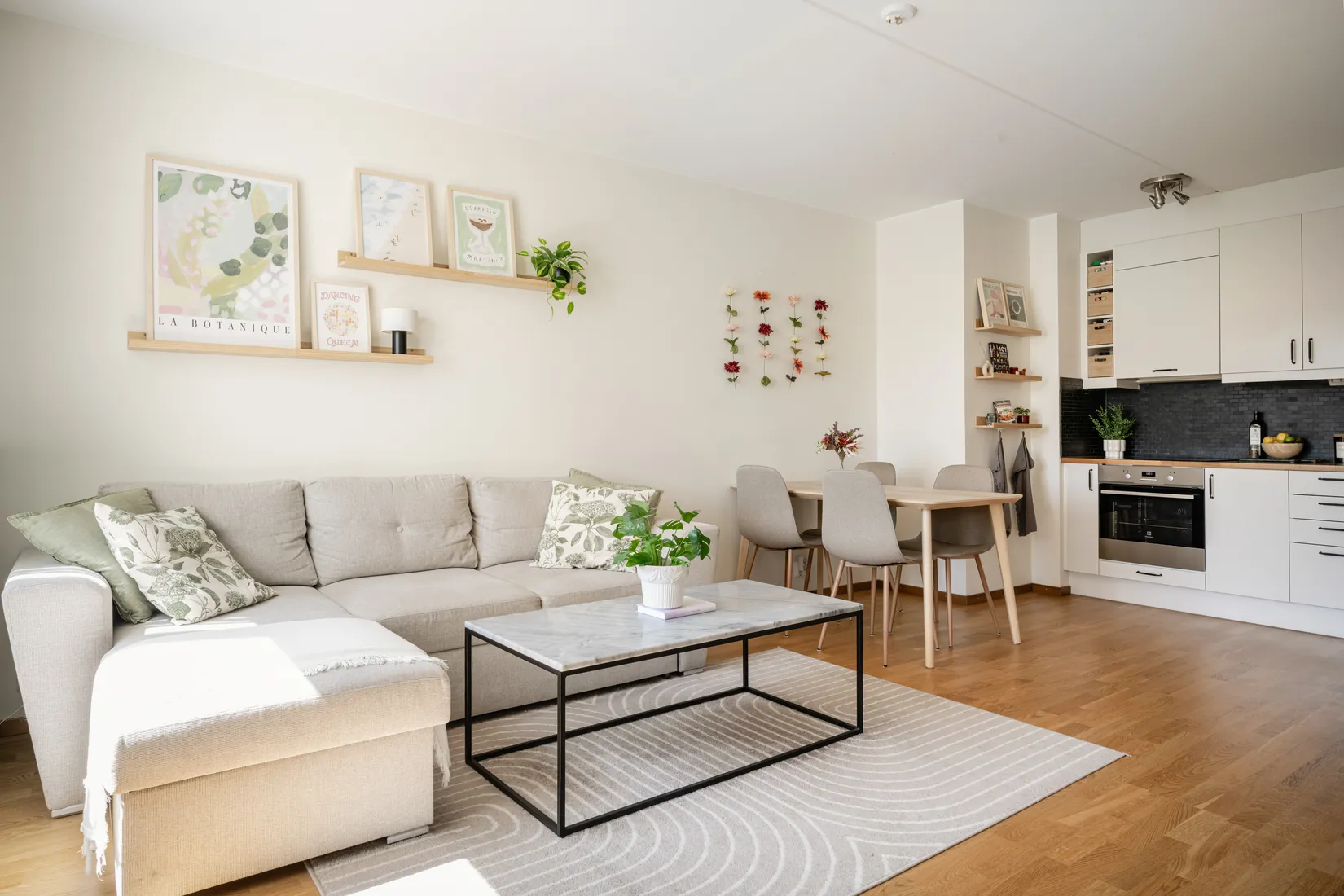 Bostadsrätt, Lotta Svärds Gränd 14, Fruängen, Stockholm