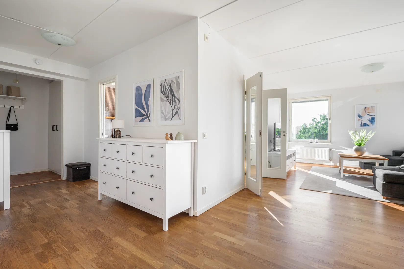 Bostadsrätt, Ågatan 18 - vån 7 av 8, Centrala Sundbyberg, Sundbyberg