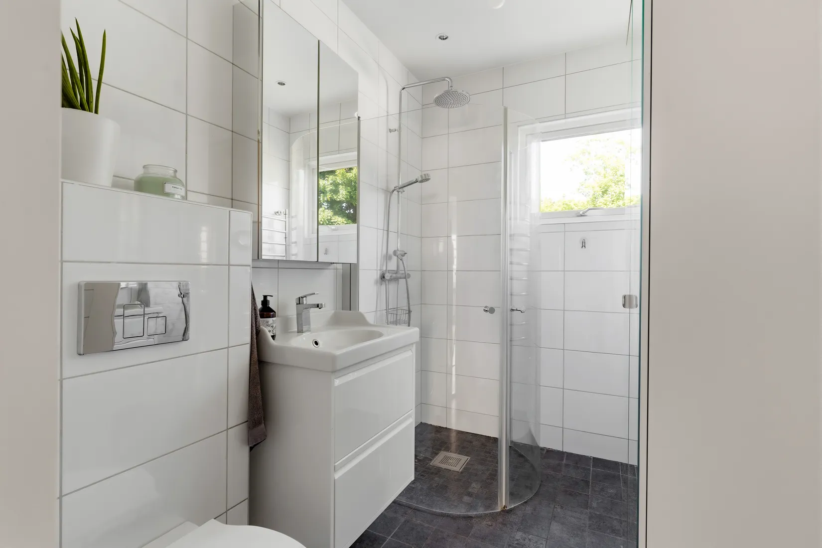 Villa, Vallarvägen 16, Öster Alla Helgona, Nyköping