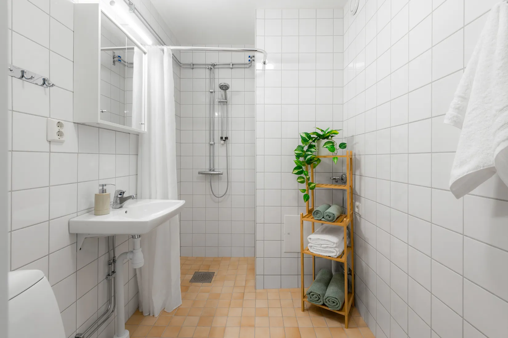 Bostadsrätt, Astrakangatan 82, Hässelby - Lövsta allé, Stockholm