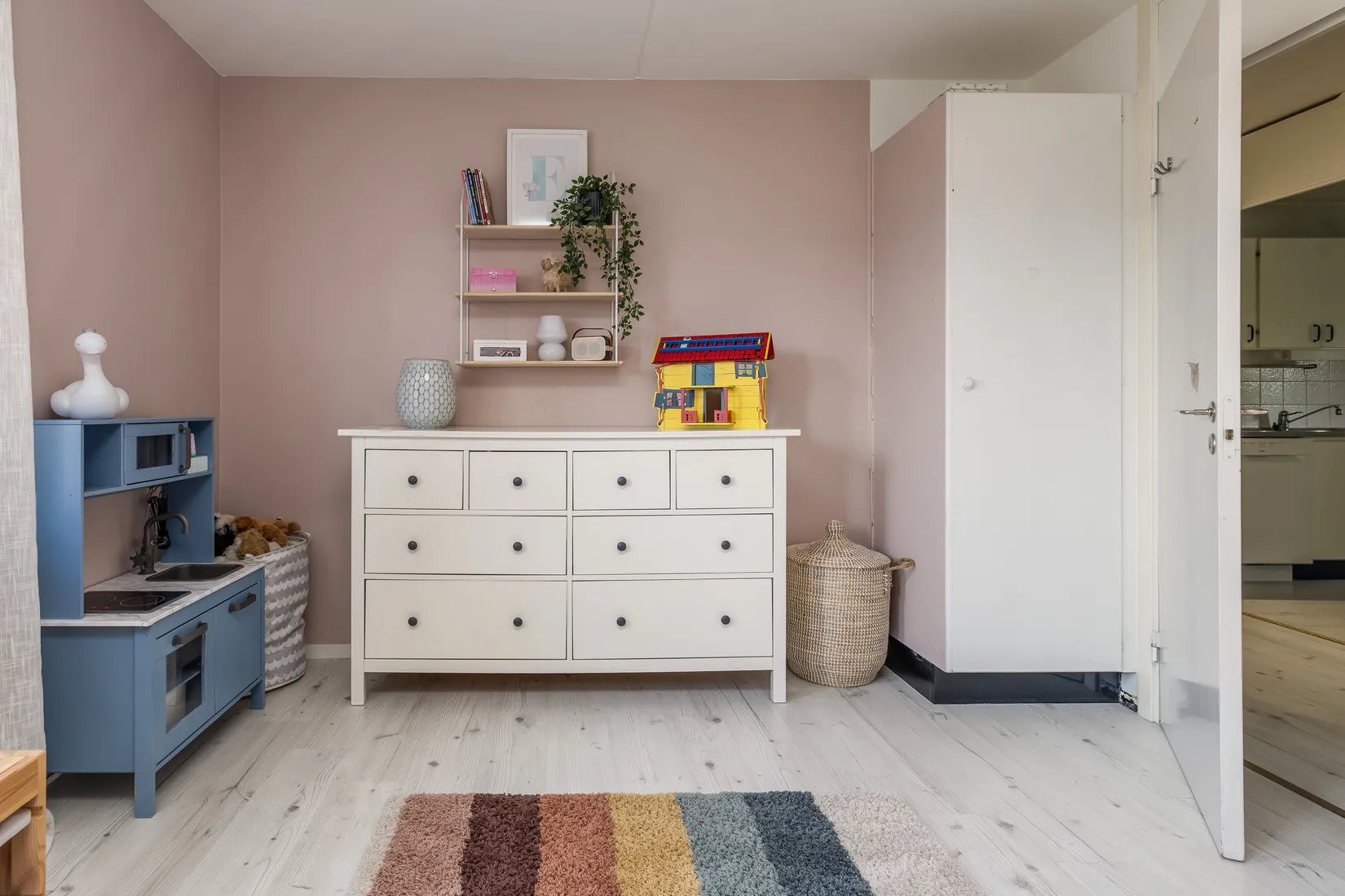 Bostadsrätt, Kyrkbacken 48B, Kyrkbacken, Ludvika