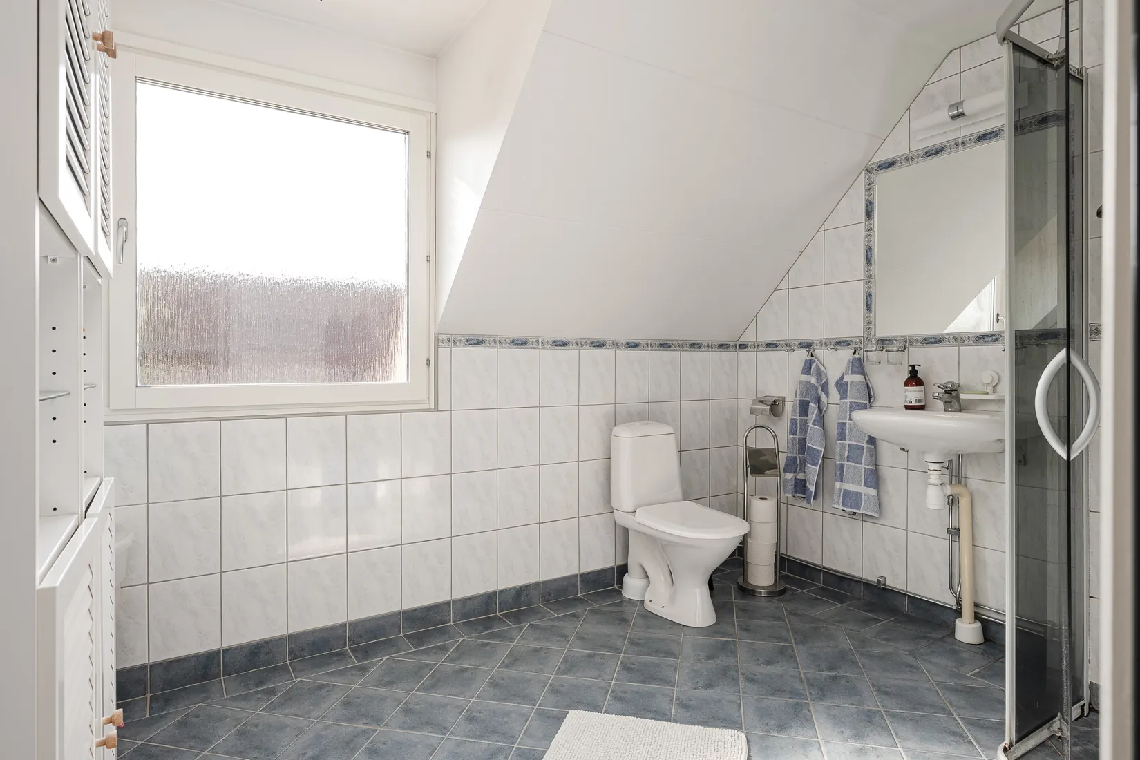 Radhus, Furuvägen 120, Hälletorp, Härnösand