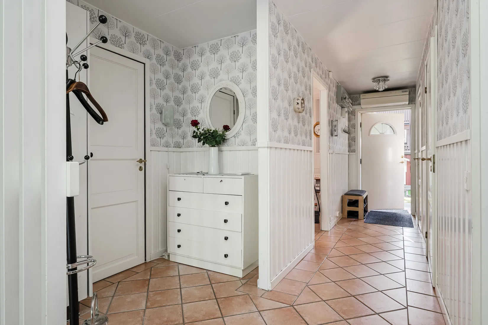 Radhus, Furuvägen 120, Hälletorp, Härnösand