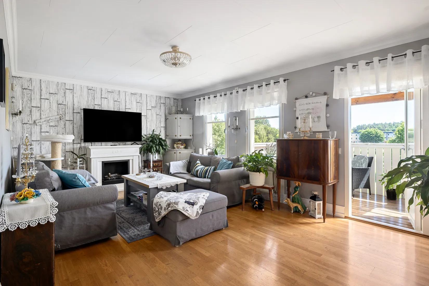 Radhus, Karlsborgsvägen 23, Märsta - Sundveda, Sigtuna