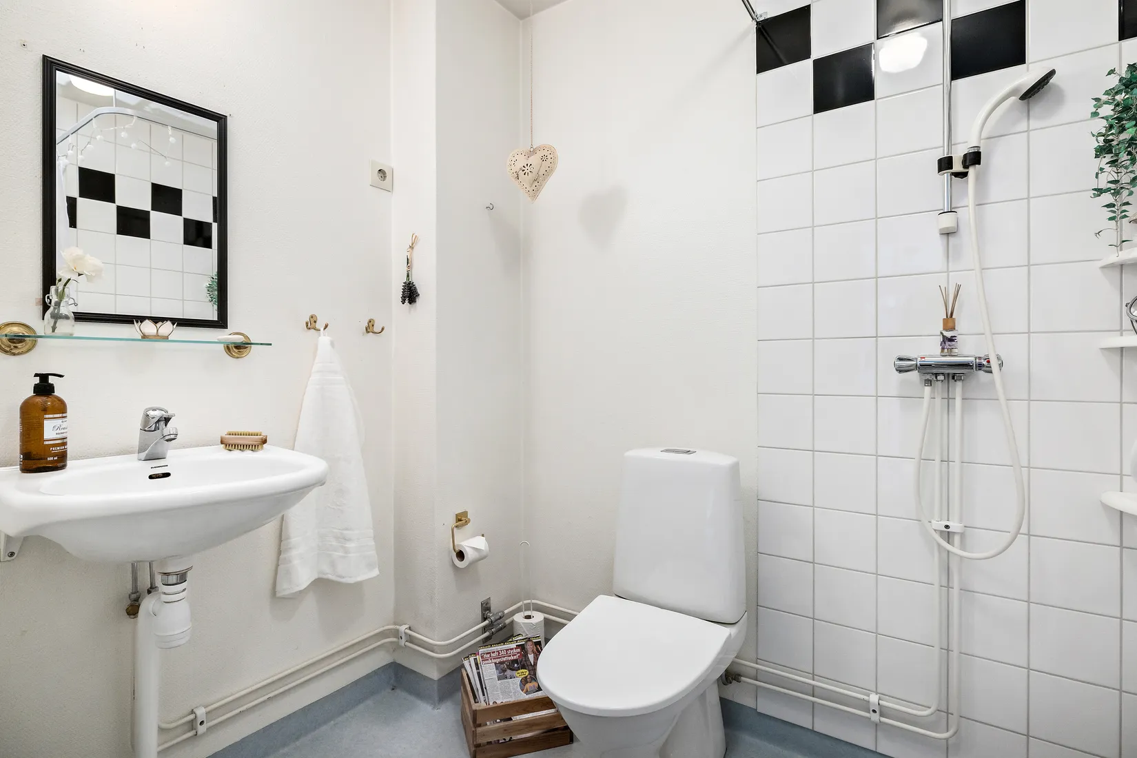 Radhus, Karlsborgsvägen 23, Märsta - Sundveda, Sigtuna