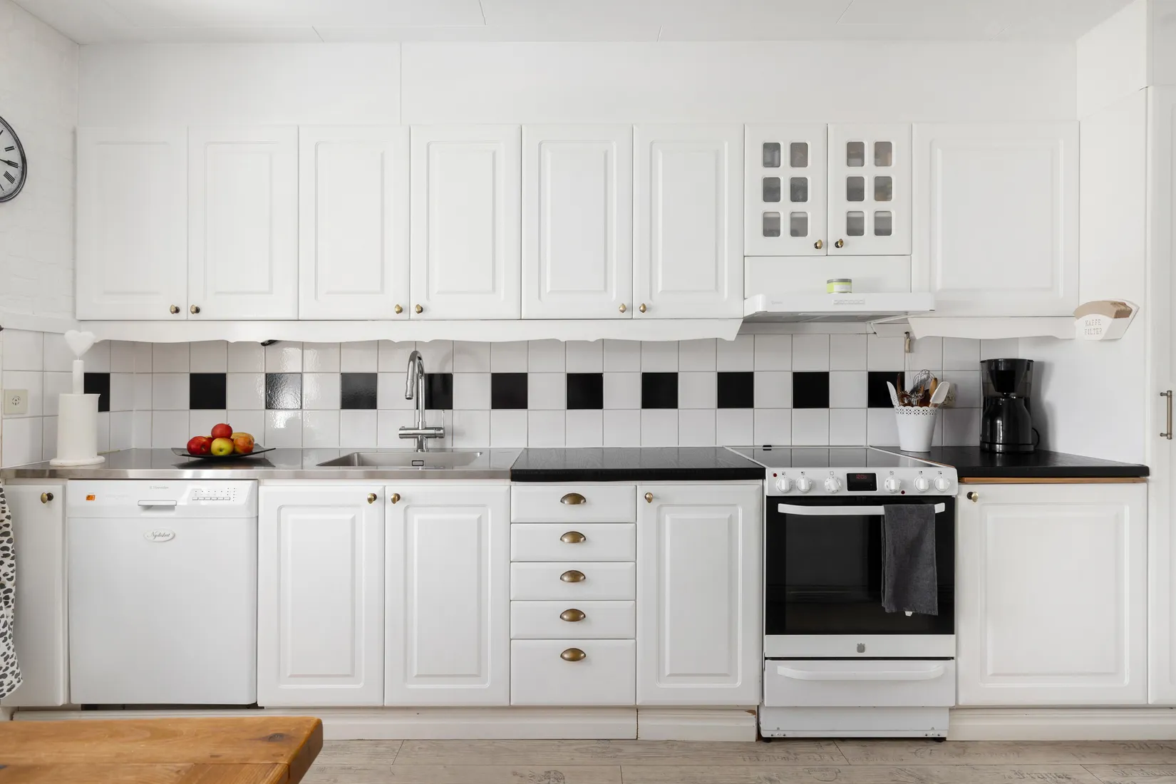Radhus, Karlsborgsvägen 23, Märsta - Sundveda, Sigtuna