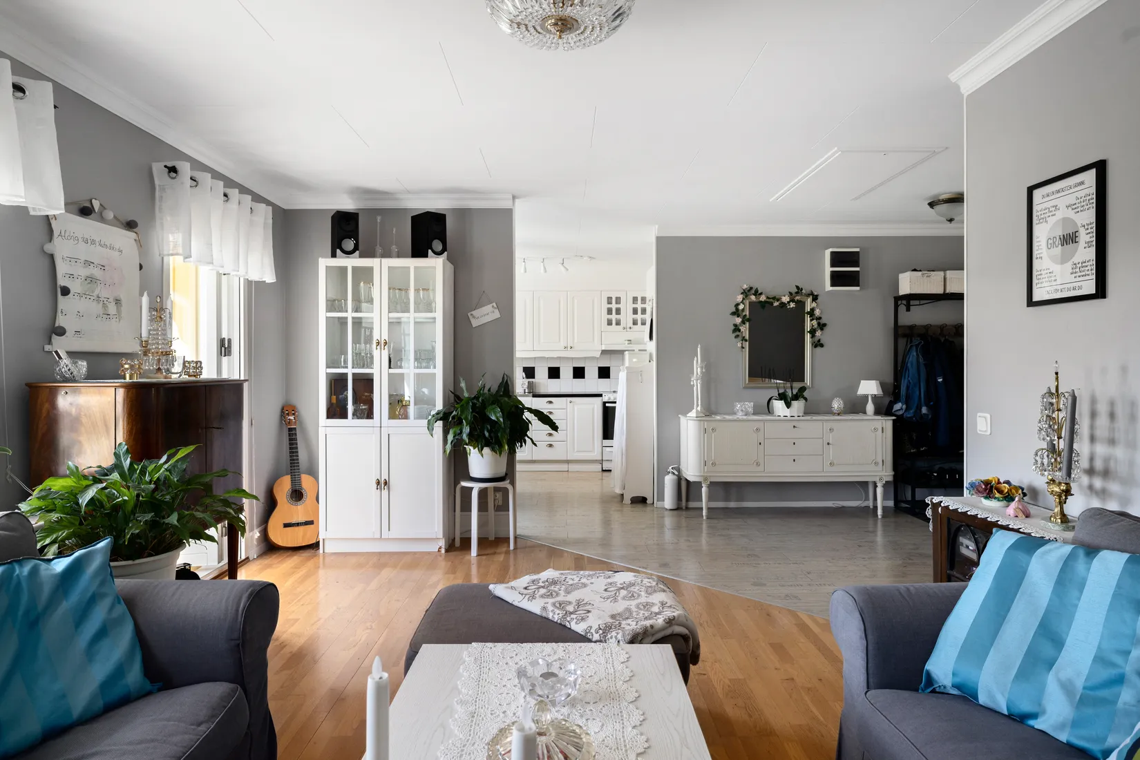 Radhus, Karlsborgsvägen 23, Märsta - Sundveda, Sigtuna