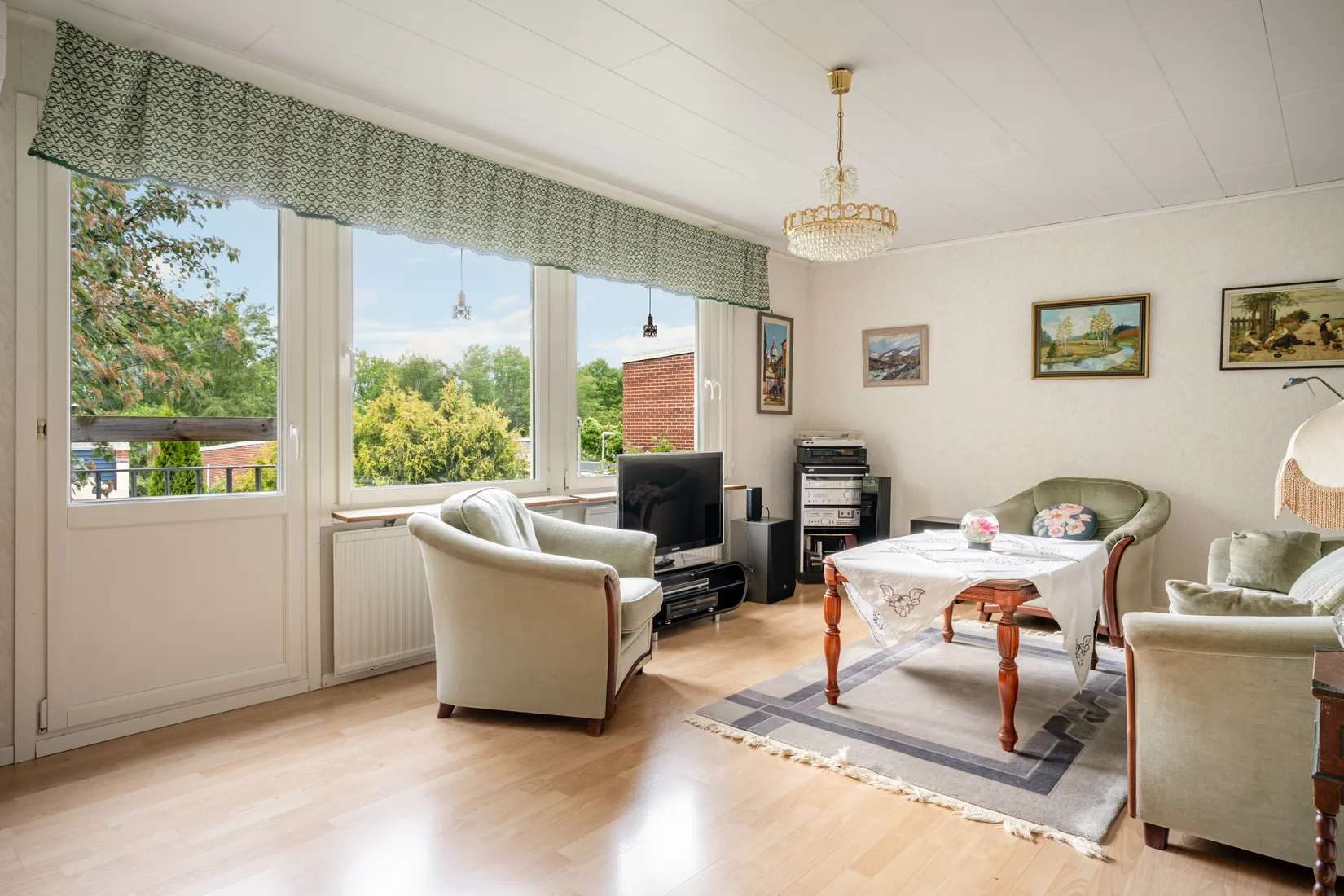 Villa, Radhus, Söderholmsgränd 85, Johannesdal - Vårberg, Stockholm