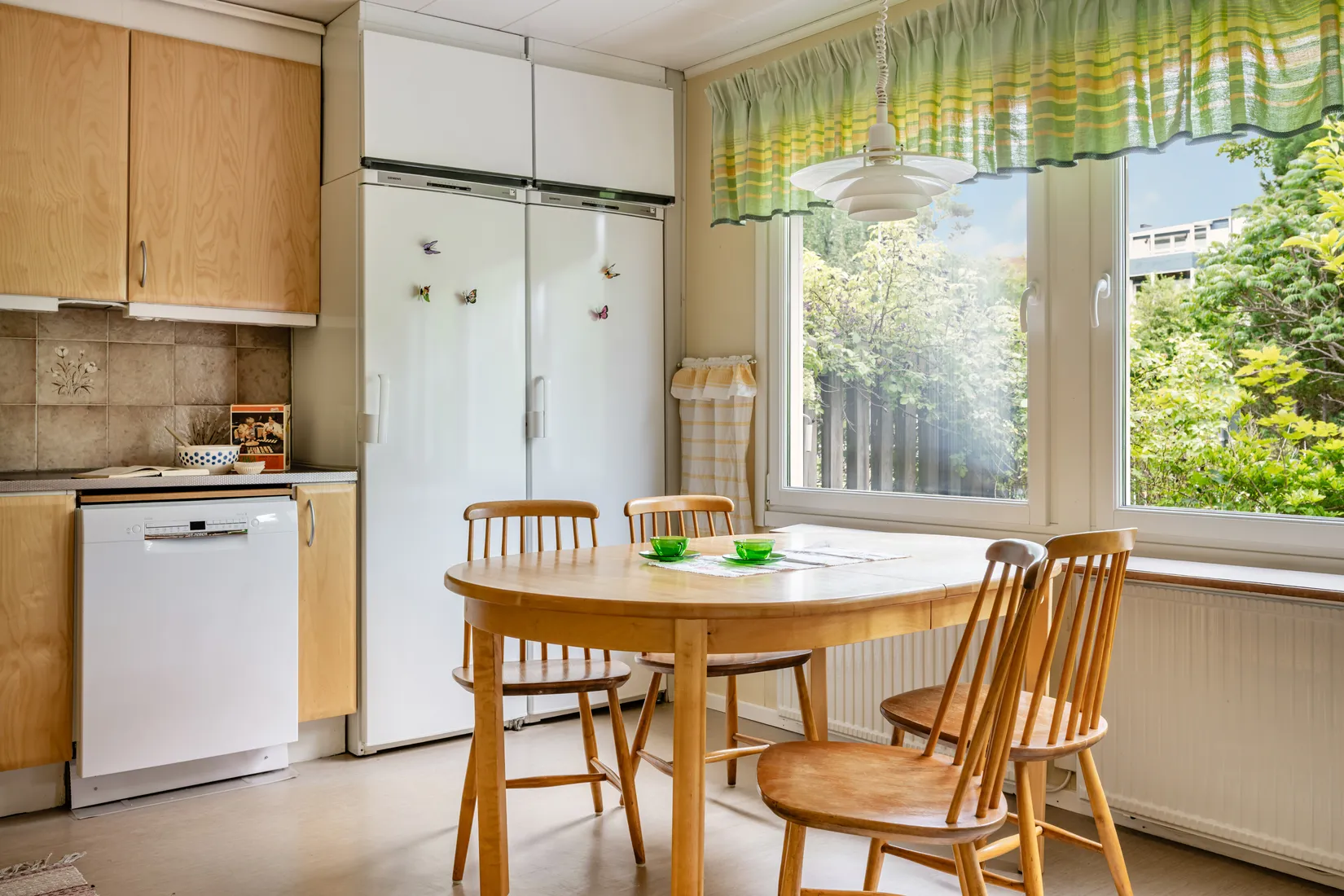 Villa, Radhus, Söderholmsgränd 85, Johannesdal - Vårberg, Stockholm