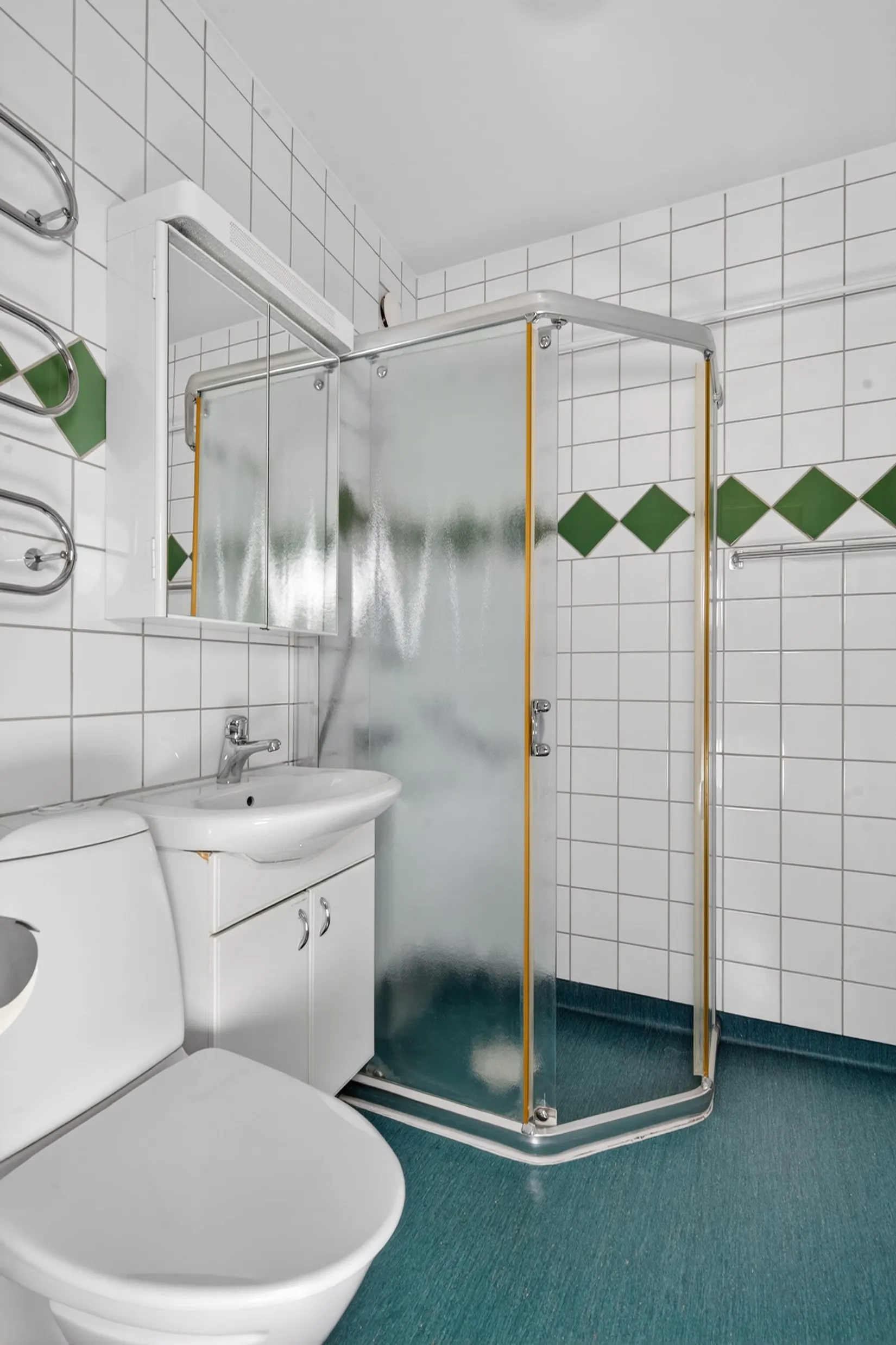 Bostadsrätt, Karlsgatan 23 B lgh 1003, Centrum, Strömstad