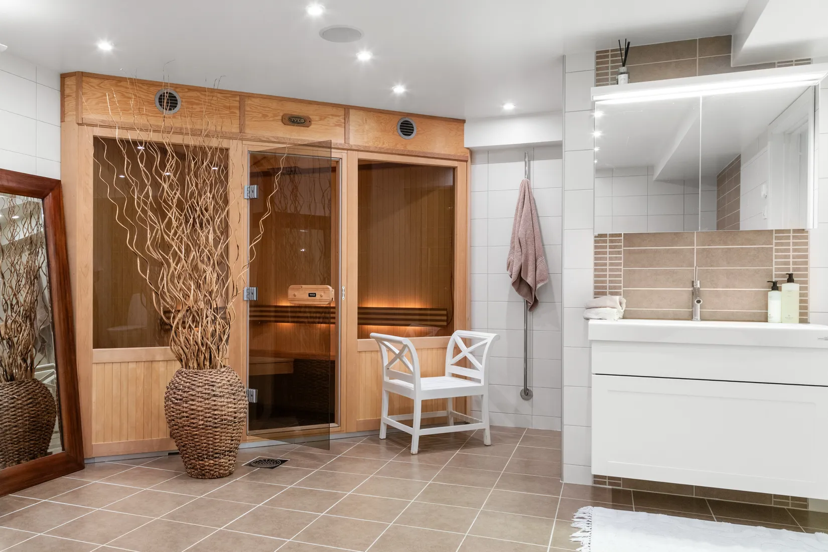 Villa, Löftabrovägen 4, Stråvalla, Varberg
