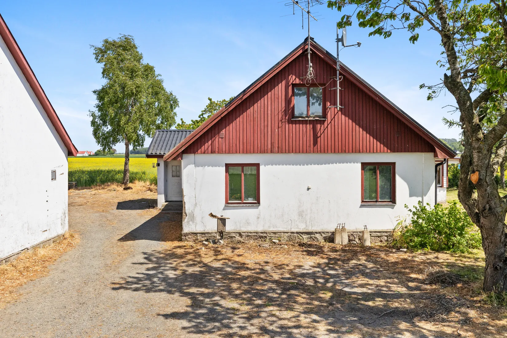 Gård/Skog, Hagestadborgsvägen 30, Hagestad, Ystad
