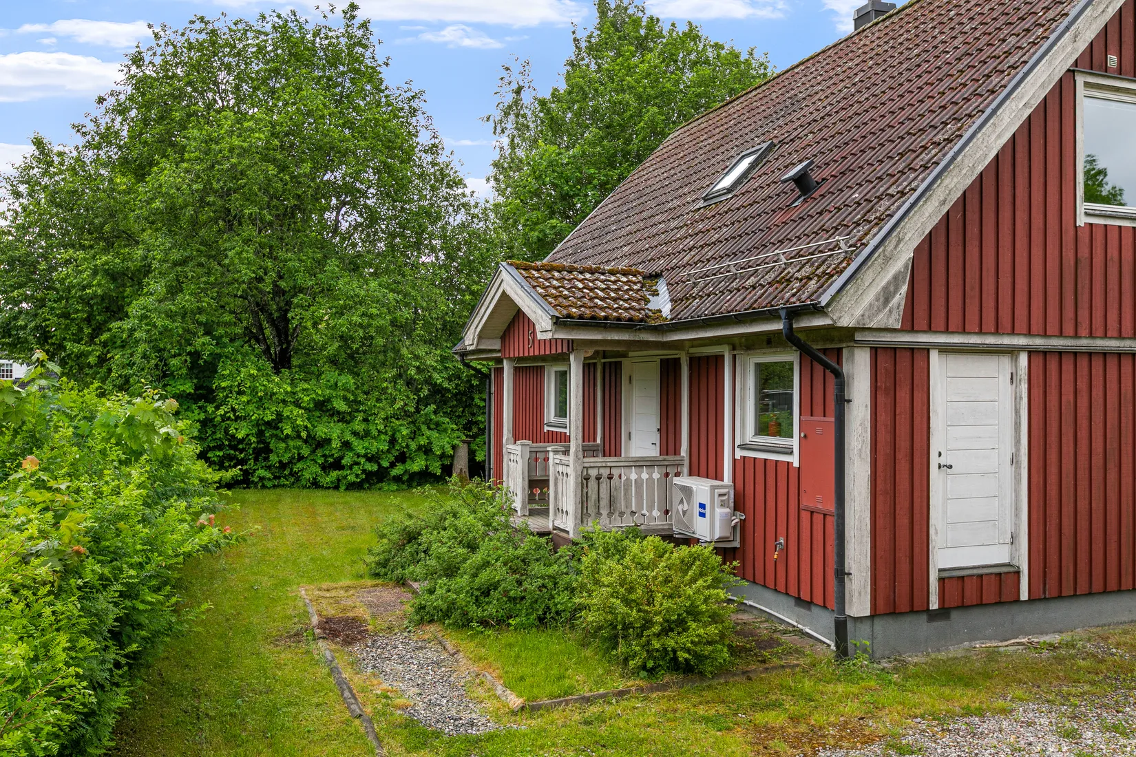 Villa, Holmgatan 5, Säljan, Sandviken