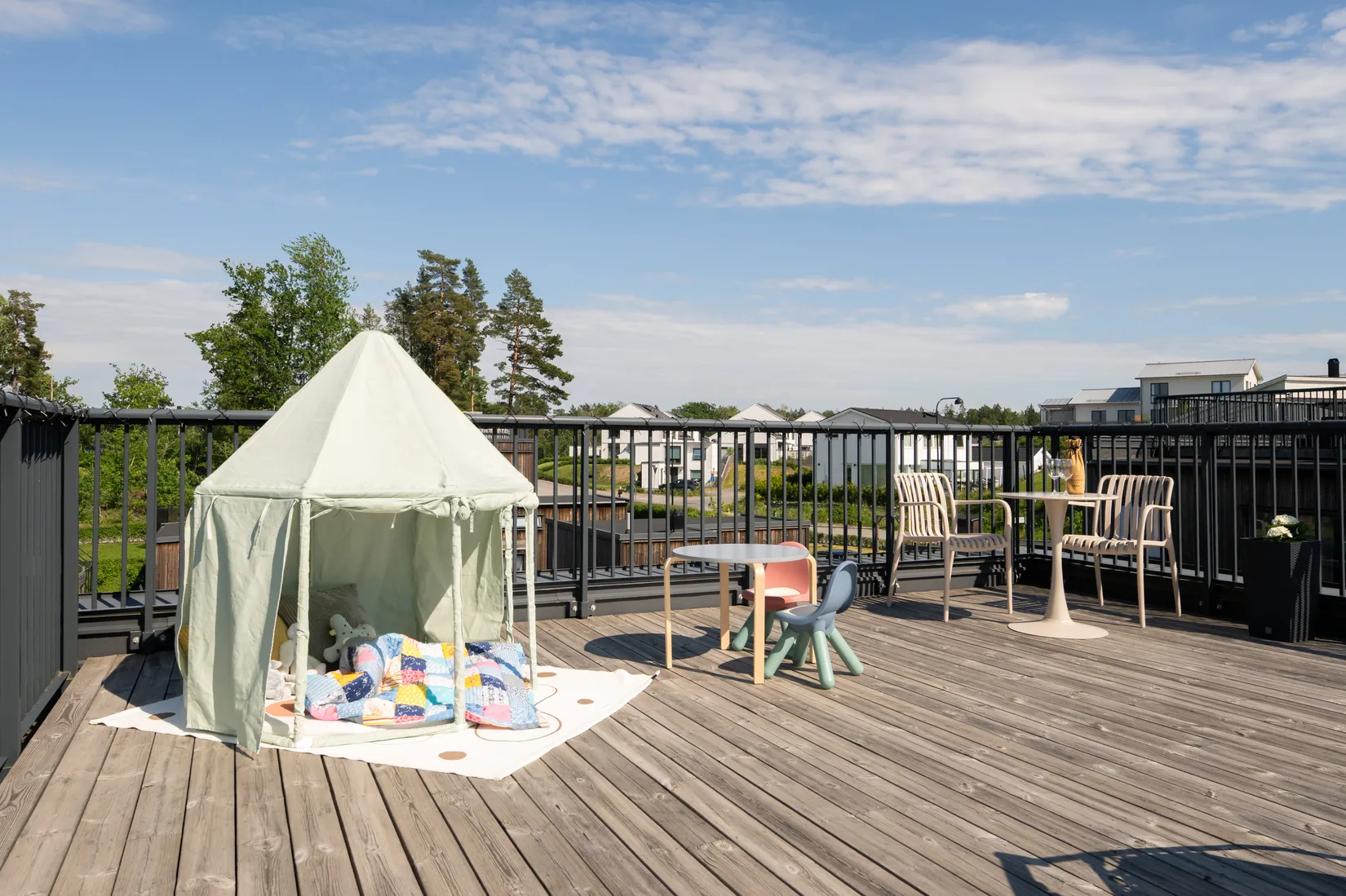 Bostadsrätt, Radhus, Skogskärrsvägen 5D, Högmora, Huddinge