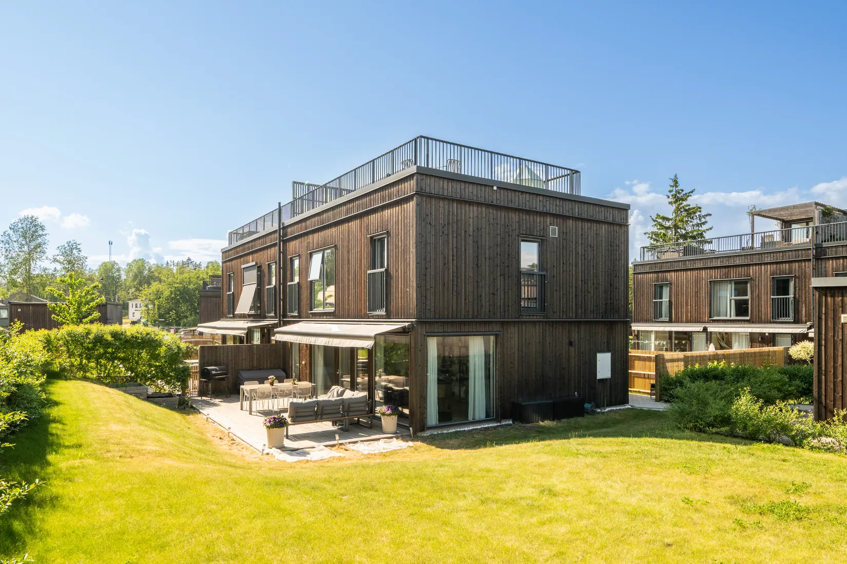 Bostadsrätt, Radhus, Skogskärrsvägen 5D, Högmora, Huddinge