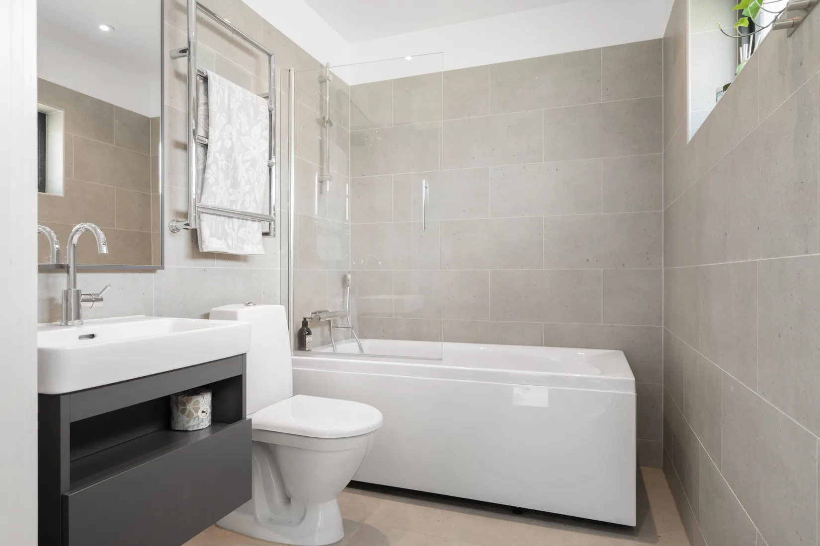 Bostadsrätt, Radhus, Skogskärrsvägen 5D, Högmora, Huddinge