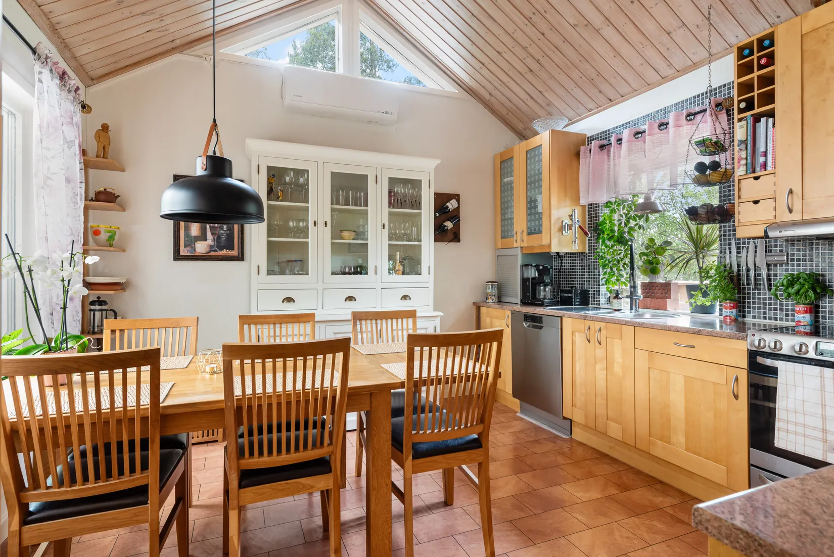 Villa, Parisstigen 1, Frötuna - Harka, Norrtälje