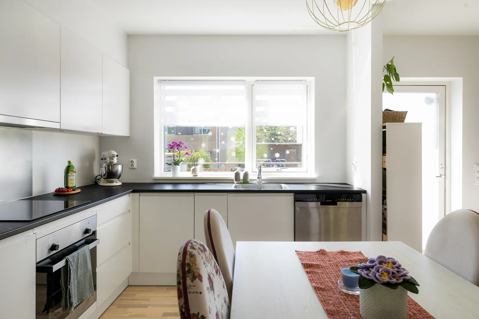 Bostadsrätt, Radhus, Åkerhielms väg 24, Margretelund, Österåker