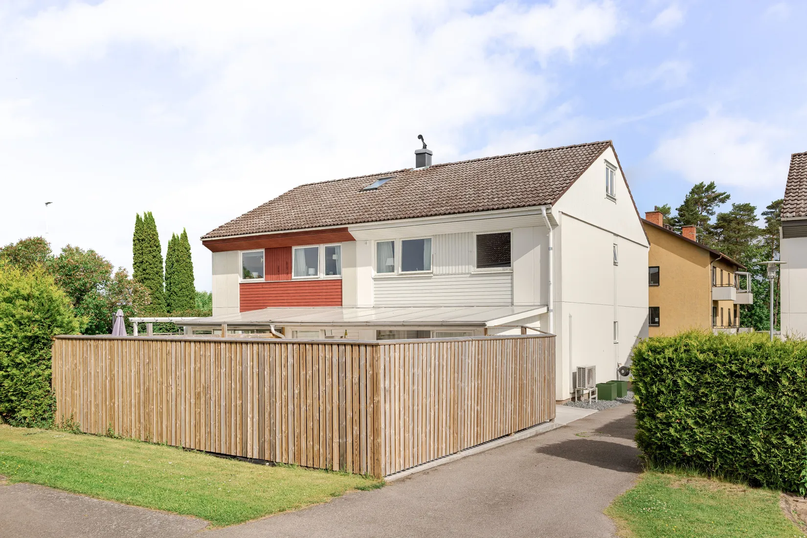 Radhus, Östgötagatan 2H, Brinken, Motala