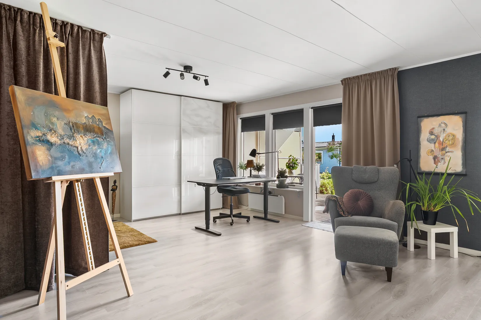 Villa, Radhus, Vävstuguvägen 7, Klockarberget, Sundsvall