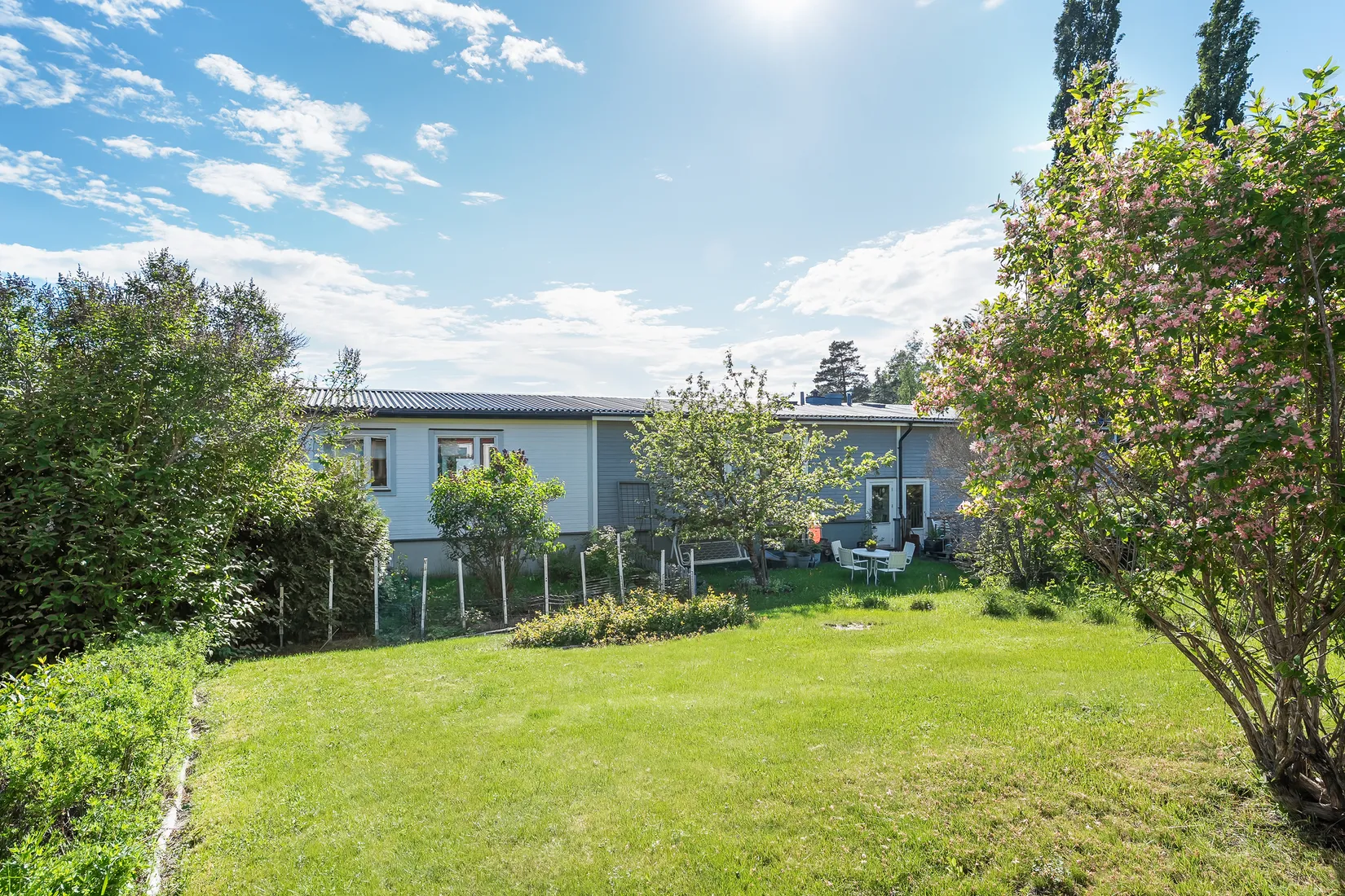 Villa, Radhus, Vävstuguvägen 7, Klockarberget, Sundsvall