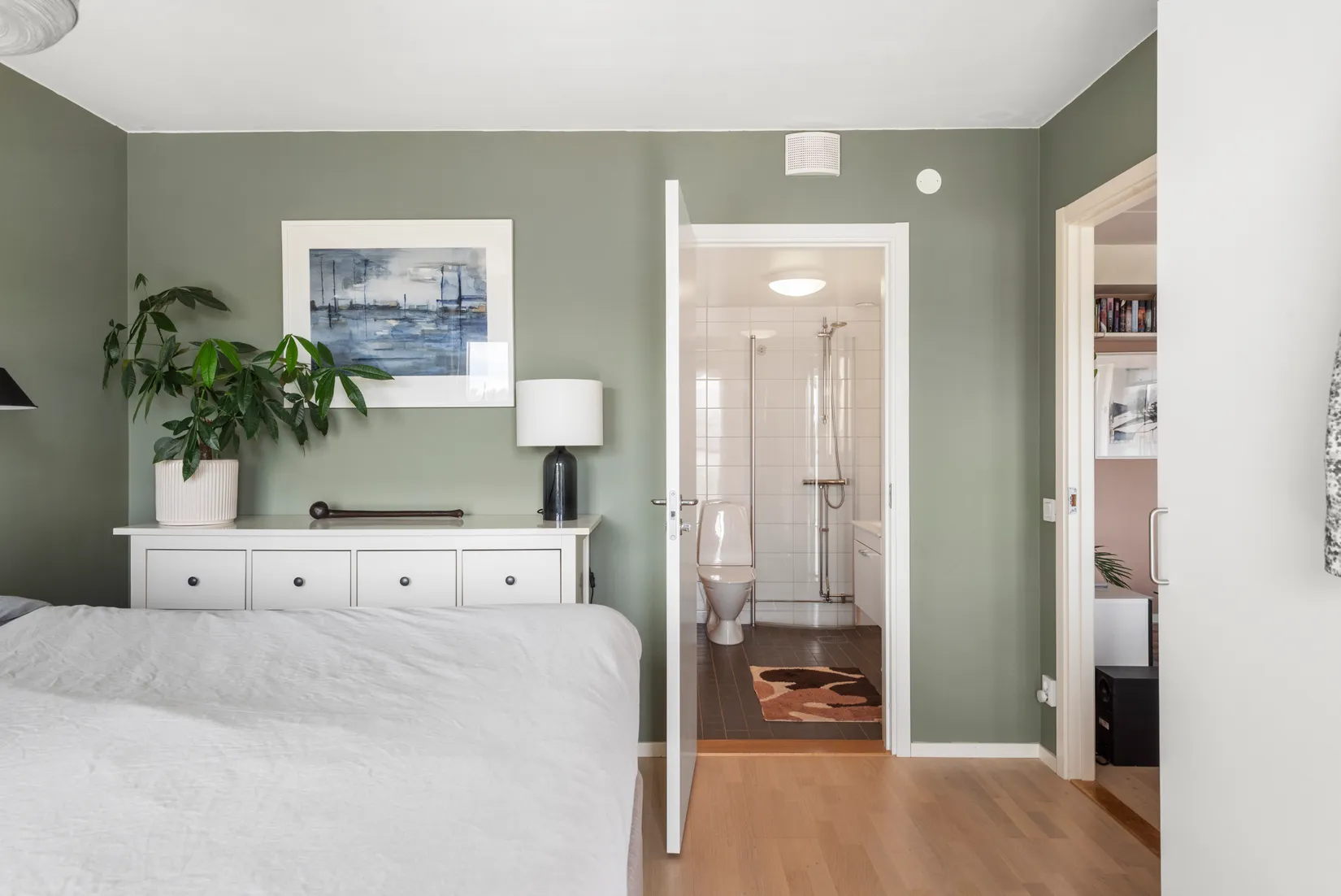 Bostadsrätt, Stationsvägen 52, Roslags Näsby, Täby