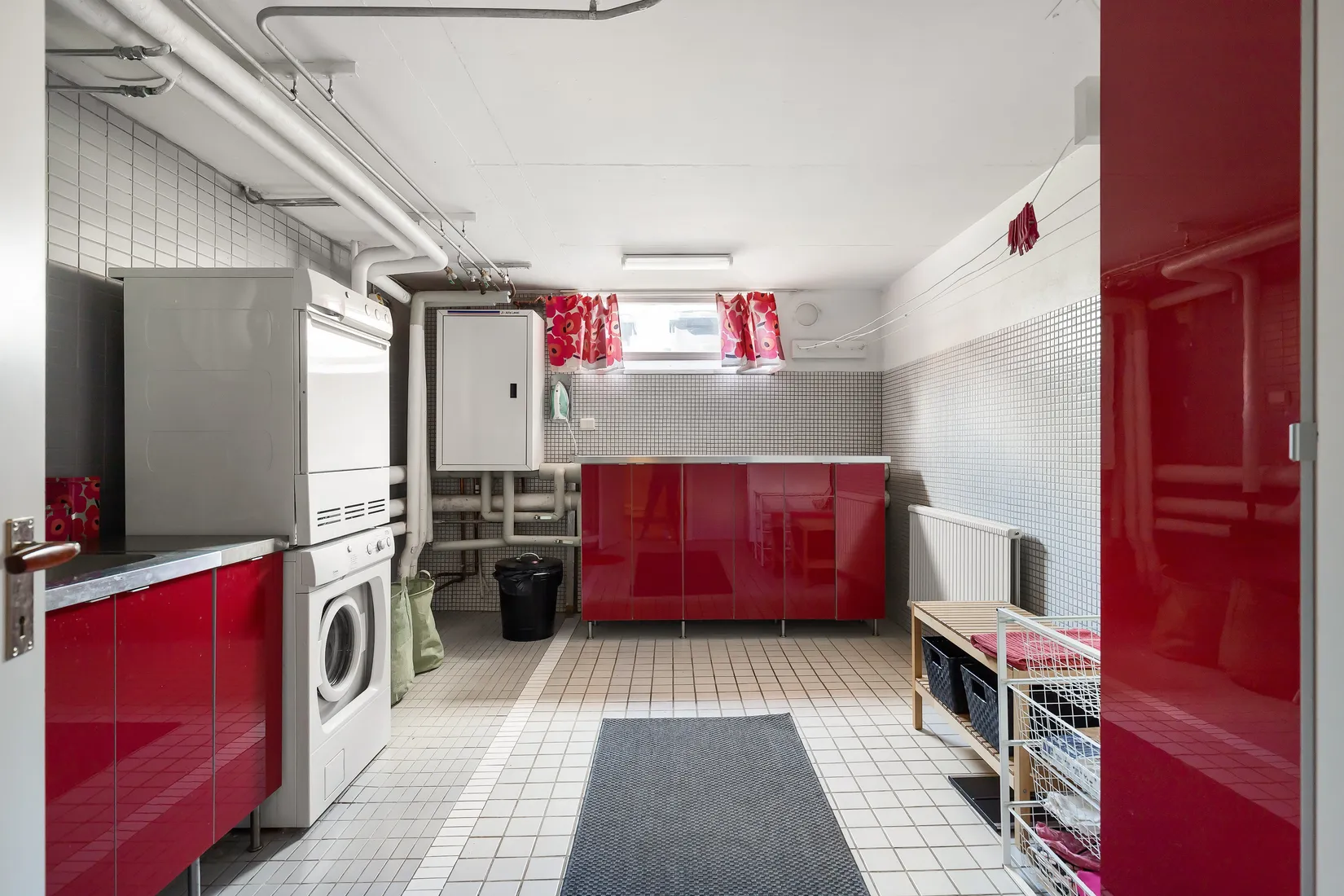 Radhus, Tjudervägen 12, Valsätra, Uppsala