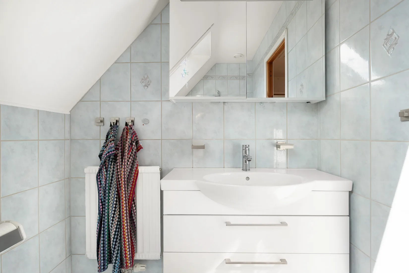 Radhus, Tjudervägen 12, Valsätra, Uppsala