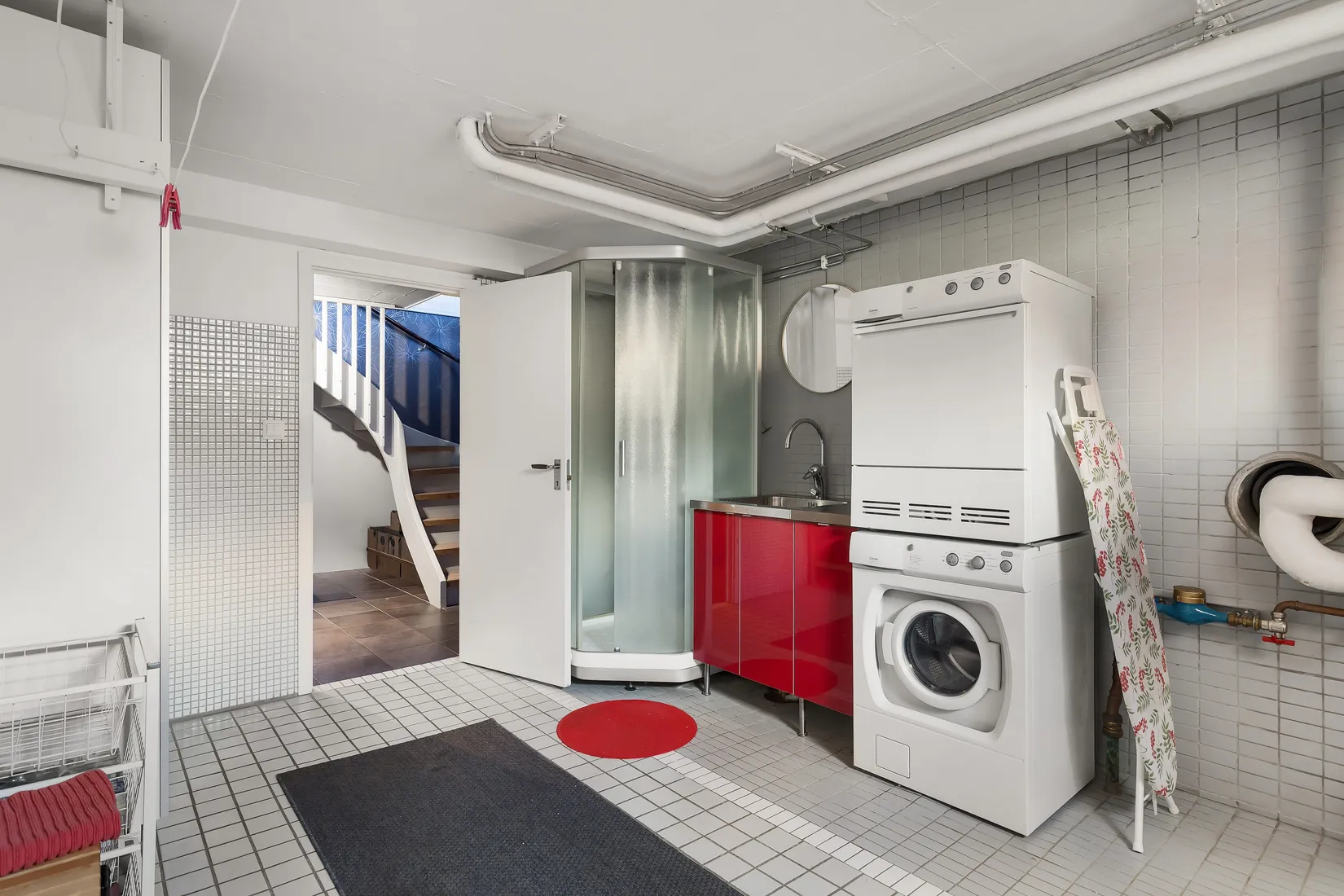 Radhus, Tjudervägen 12, Valsätra, Uppsala