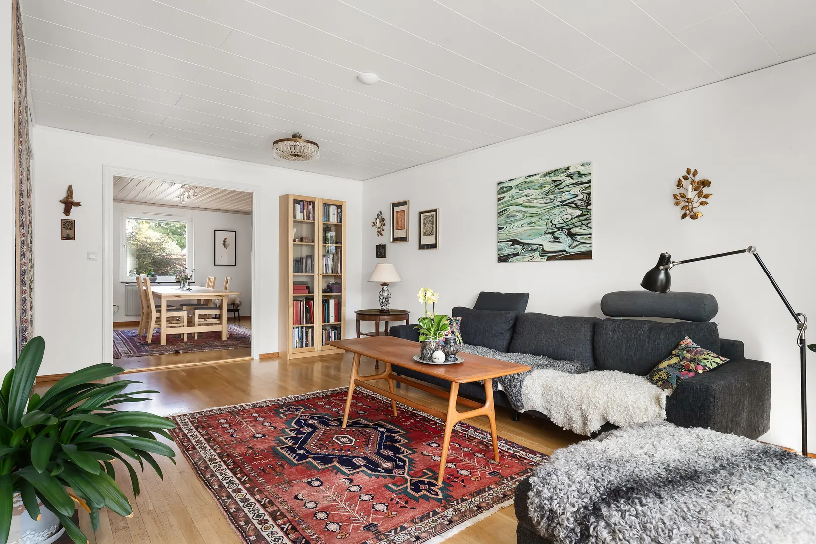 Radhus, Tjudervägen 12, Valsätra, Uppsala