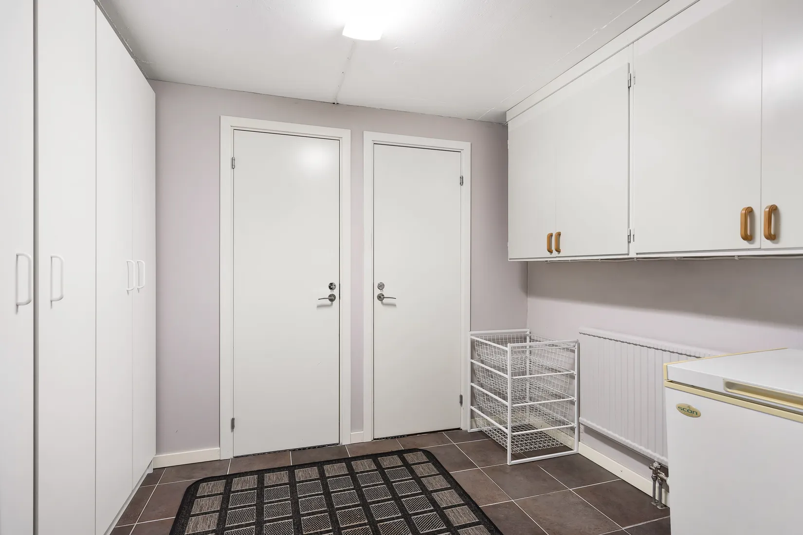 Radhus, Tjudervägen 12, Valsätra, Uppsala