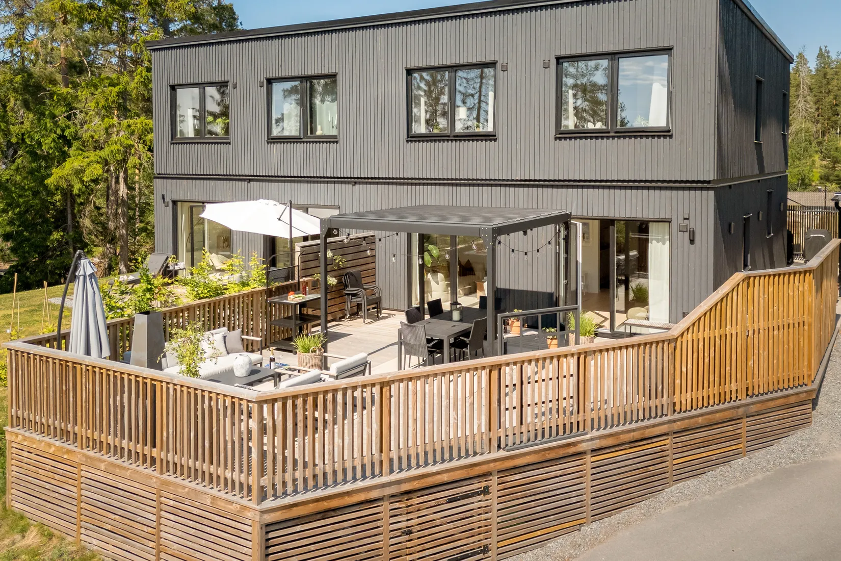 Radhus, Åbroddsvägen 5E, Nacka