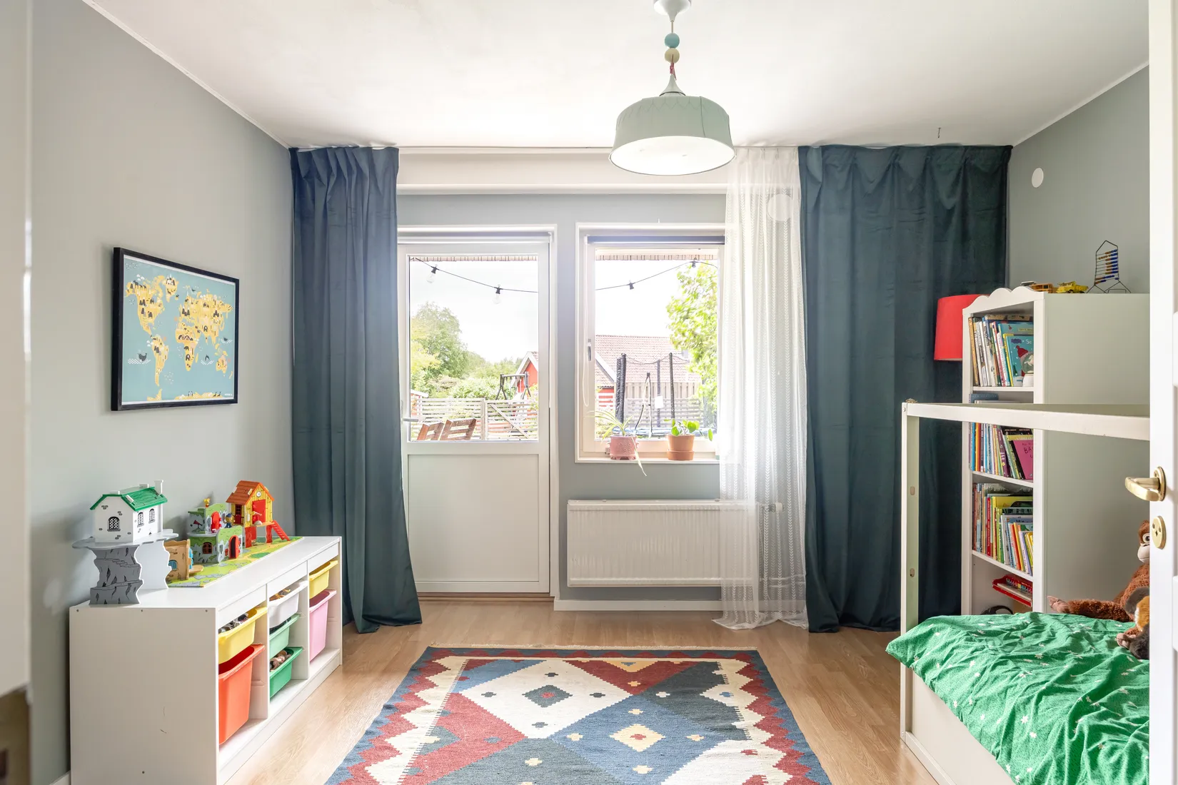 Villa, Radhus, Odlingsvägen 50, Solgårdsgärde, Vallentuna