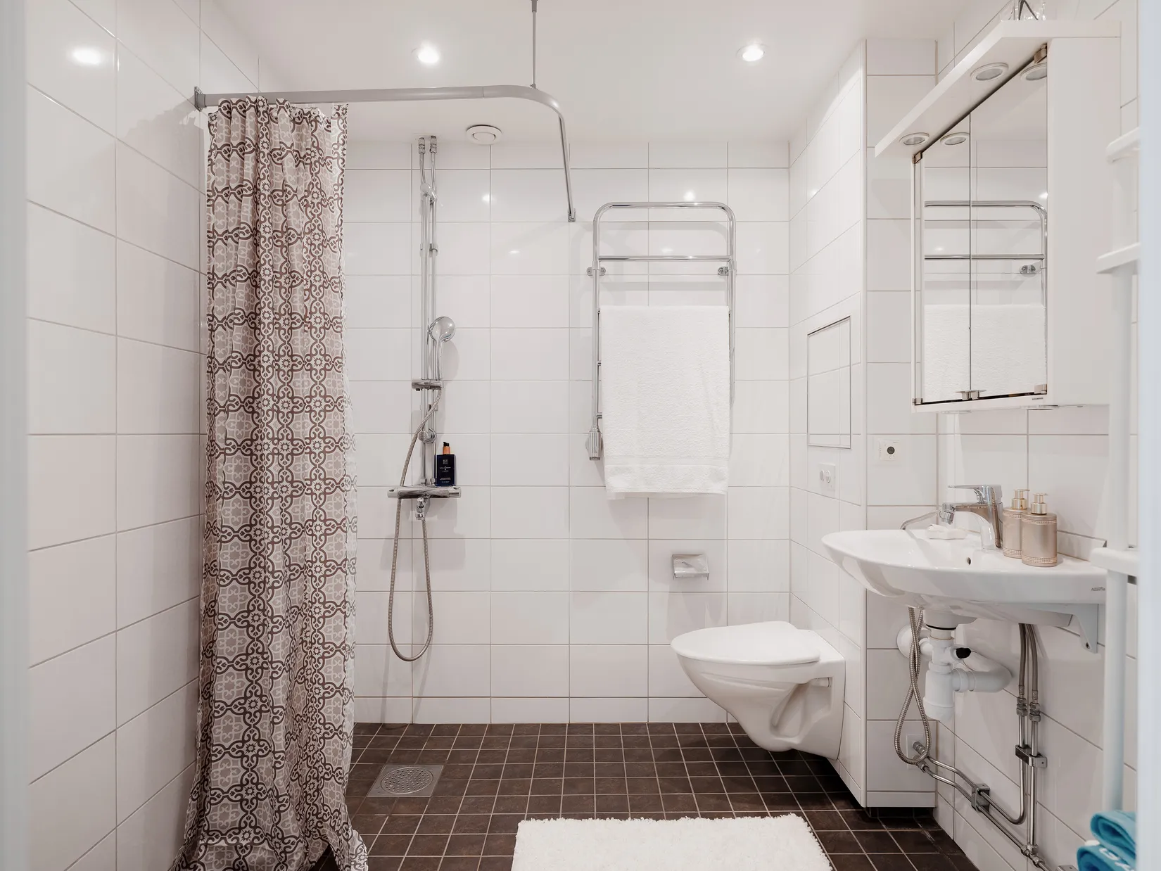 Bostadsrätt, Pilvägen 44, Helenelund, Sollentuna