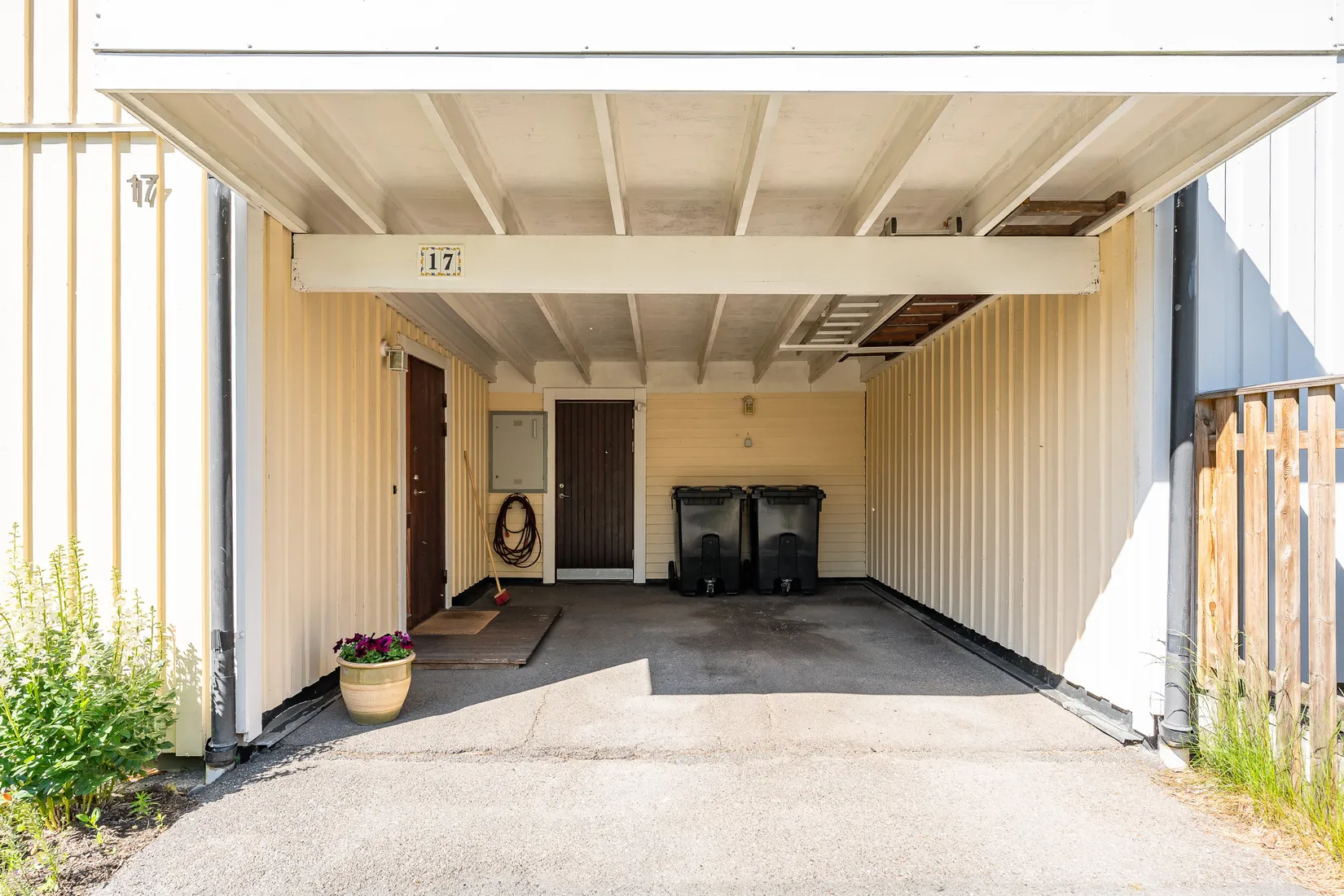 Radhus, Bryggeribacken 17, Stenhammar, Härnösand